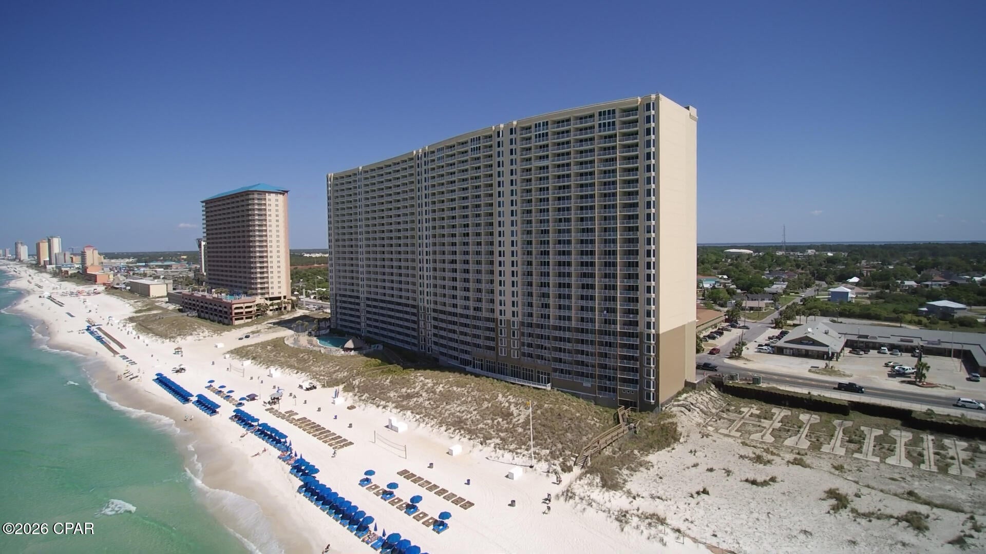 Investors Dream Already on the Rental Market and Being Rented Weekly, Fully Furnished and Ready To Go and Take Over  One Bedroom Condo Sleeps Six, Upgraded Flooring, Bathrooms, Kitchen and Furniture Large Balcony  
with all the goodies .Beautiful Condo on the worlds most beautiful beach.