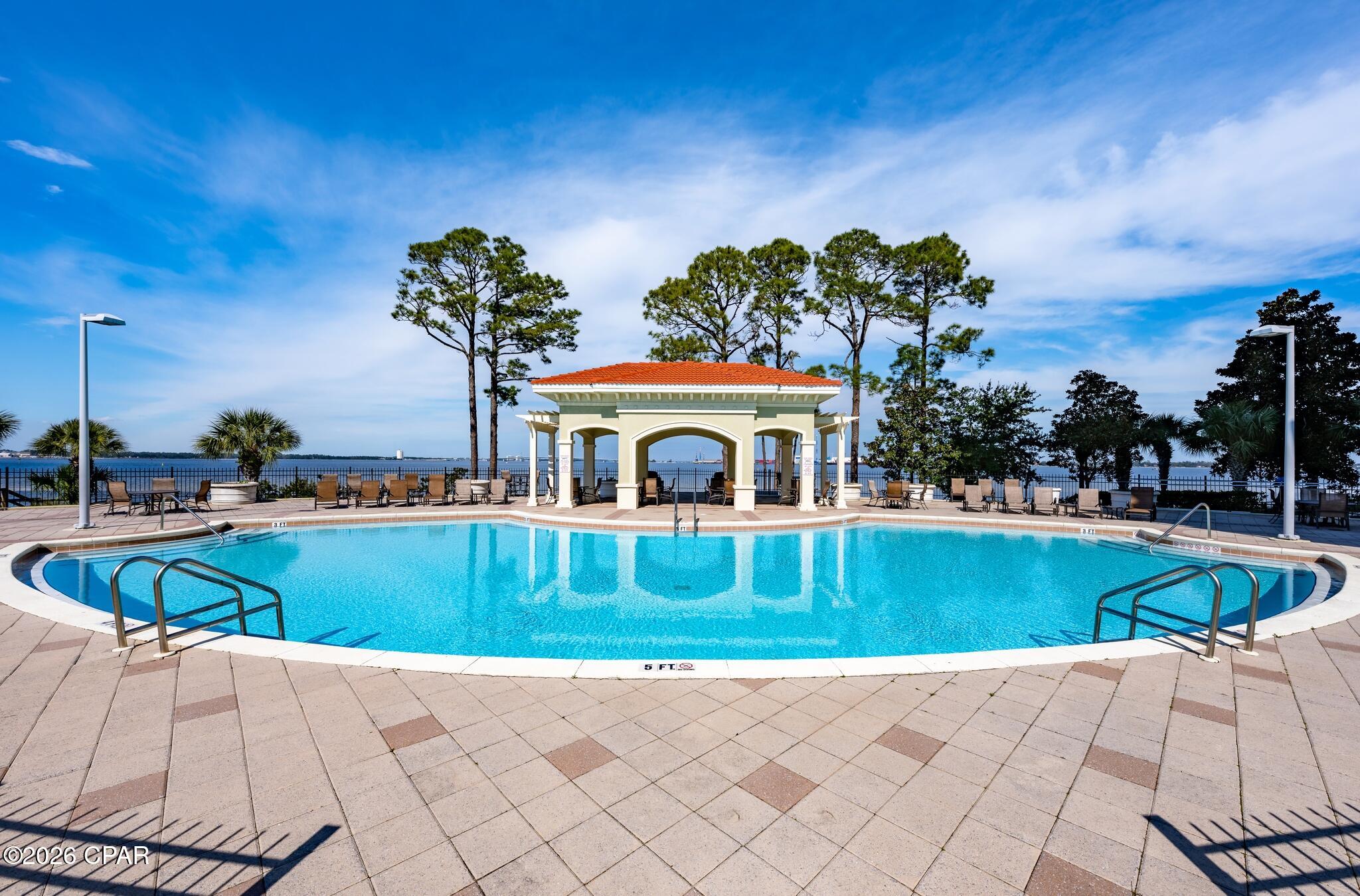 Magnolia Bay Club - Residential
