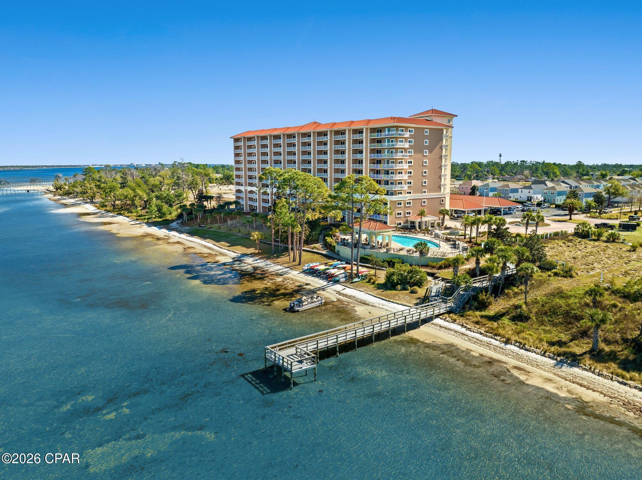Magnolia Bay Club - Residential