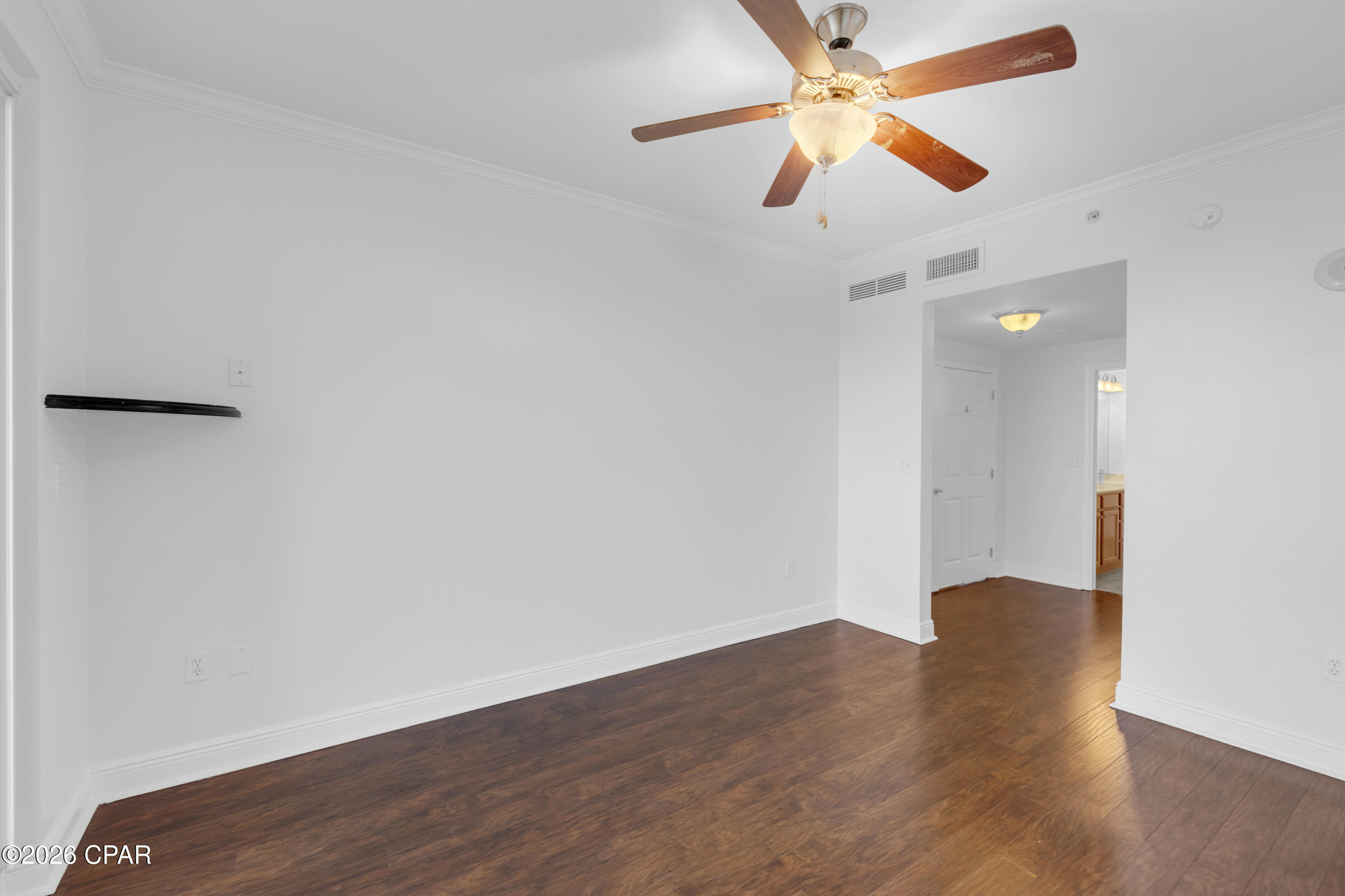 Magnolia Bay Club - Residential