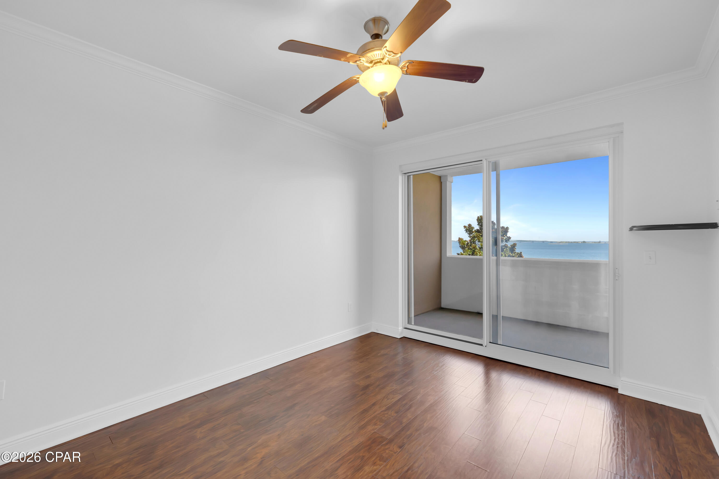 Magnolia Bay Club - Residential