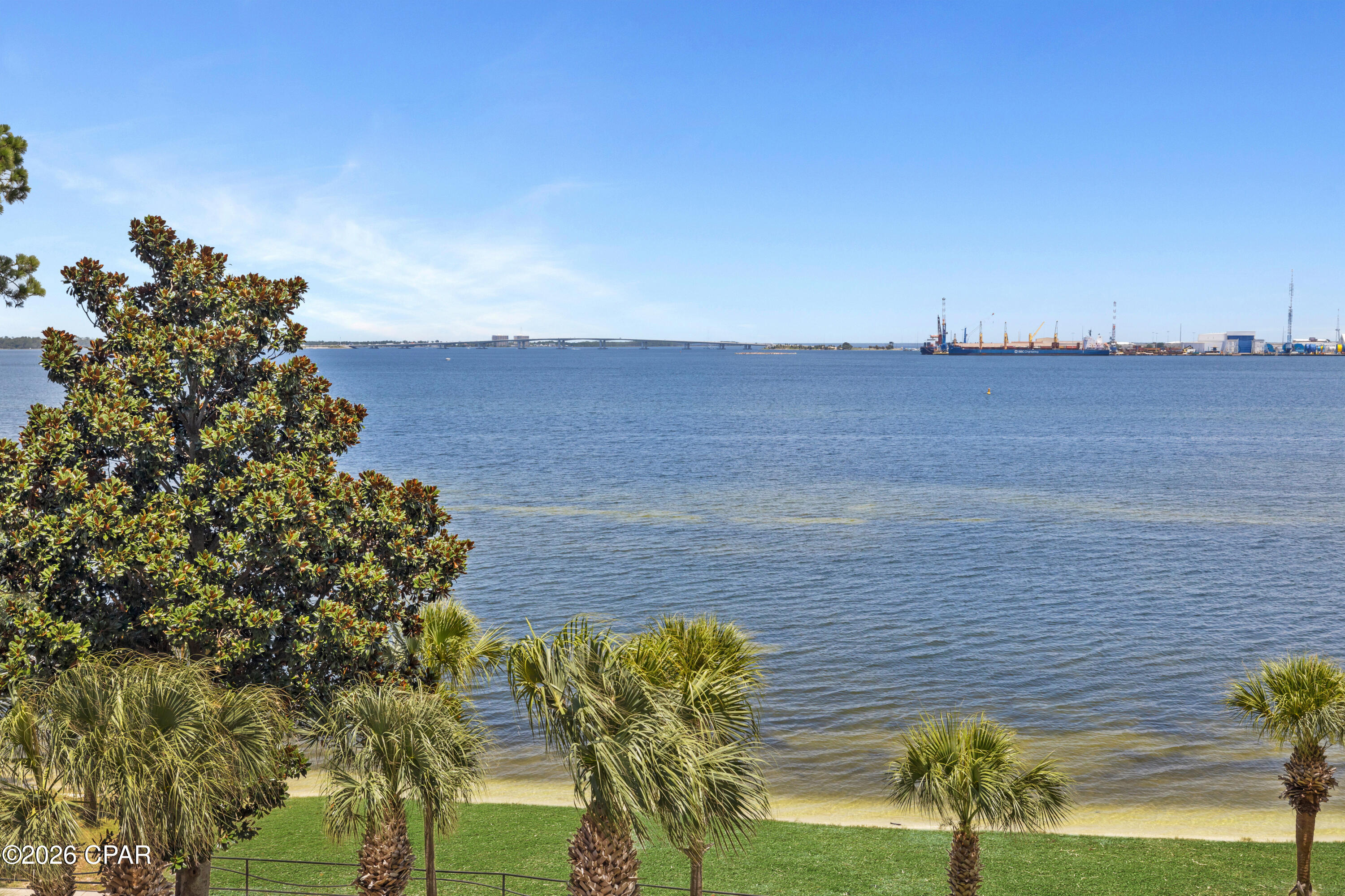 Magnolia Bay Club - Residential