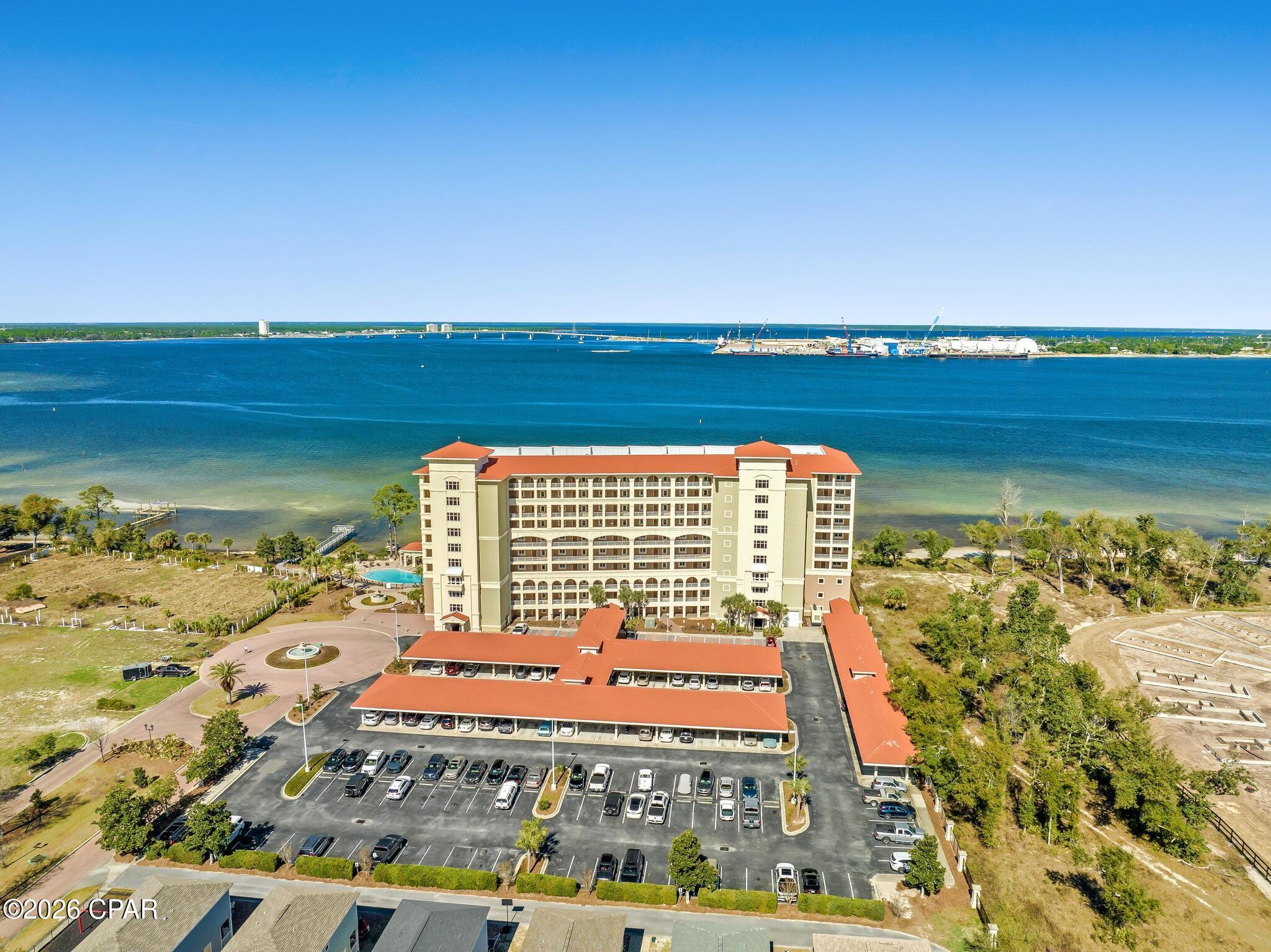 Magnolia Bay Club - Residential