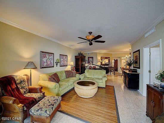 Hibiscus By The Bay - Residential