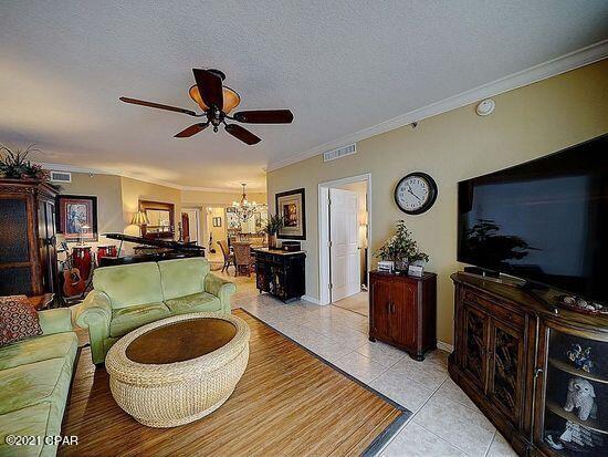 Hibiscus By The Bay - Residential