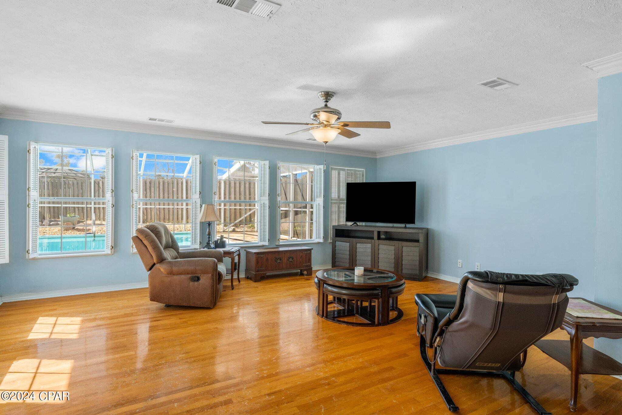 Huntingdon Estates U-1 - Residential