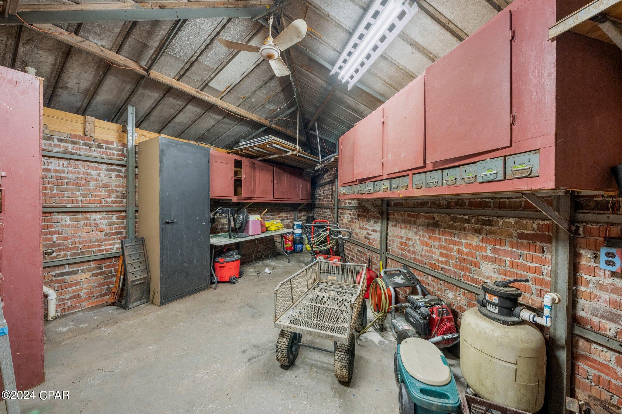 Huntingdon Estates U-1 - Residential