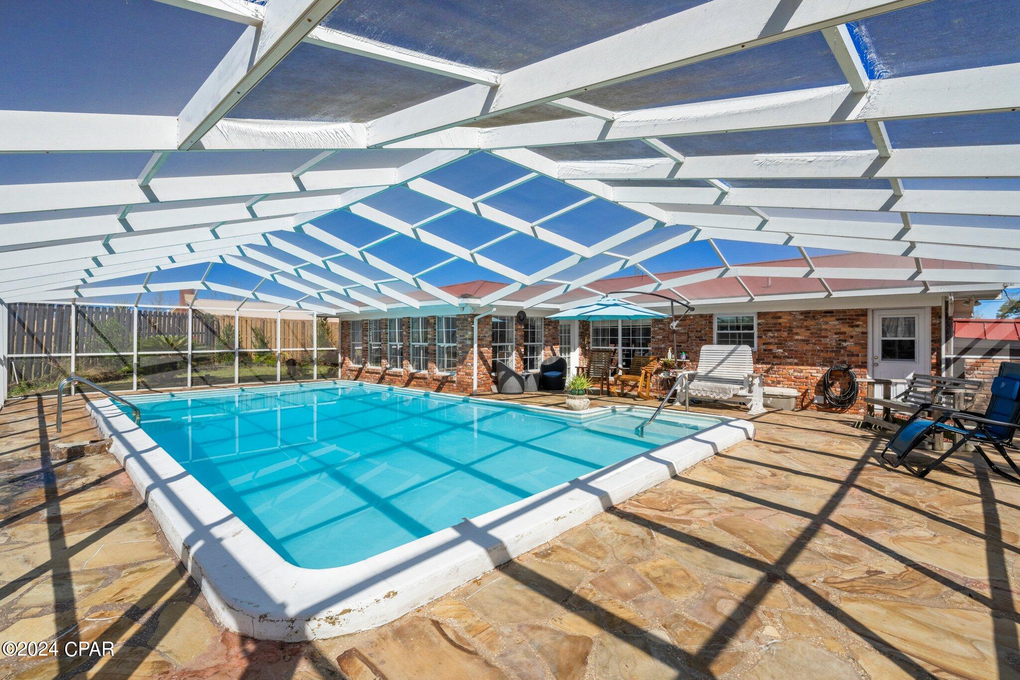 Huntingdon Estates U-1 - Residential