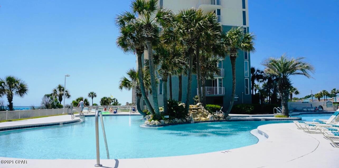 Long Beach Towers IV - Residential