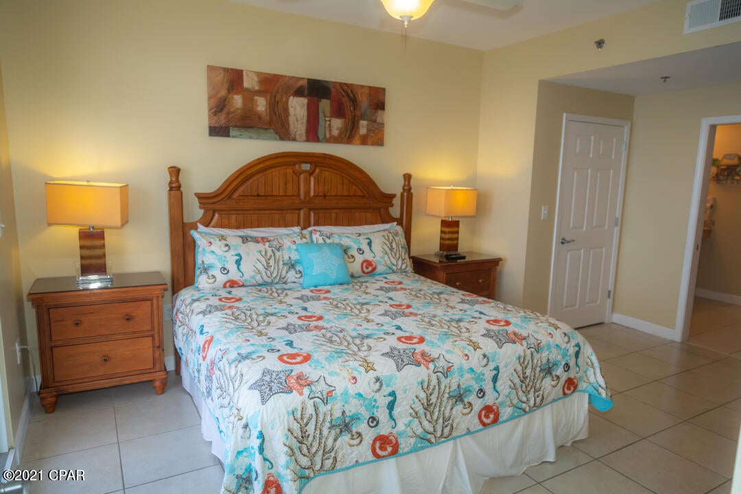 Splash Condo - Residential