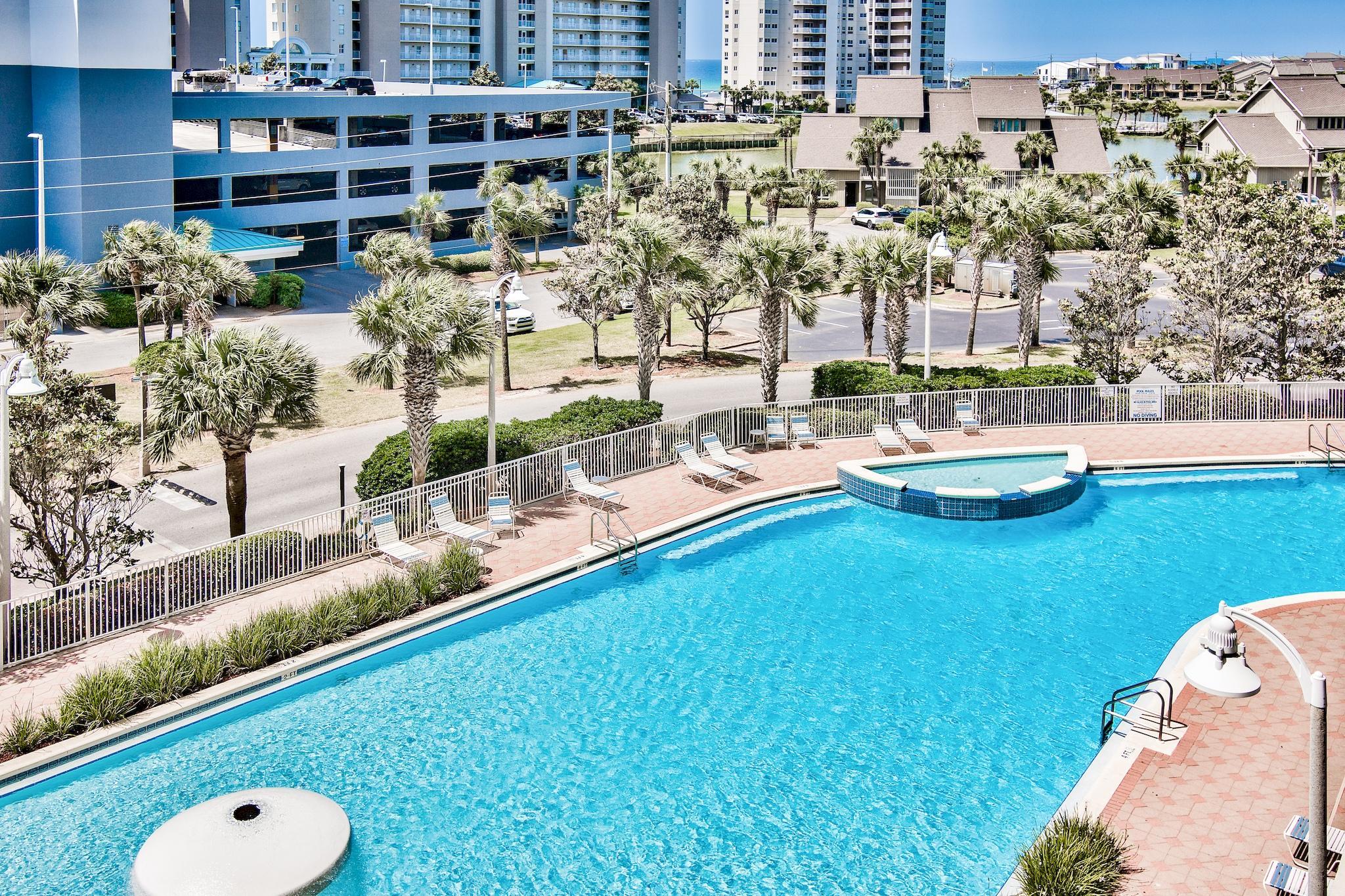 Ariel Dunes I - Residential