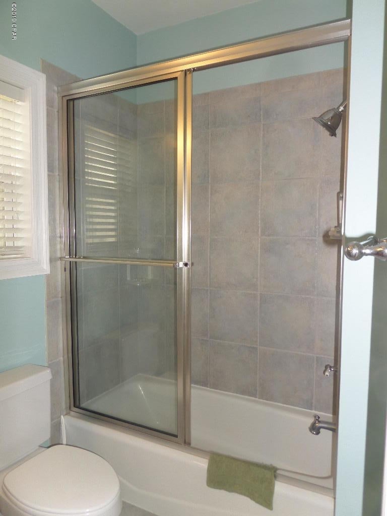 Holiday Beach Unit 16 - Residential Lease