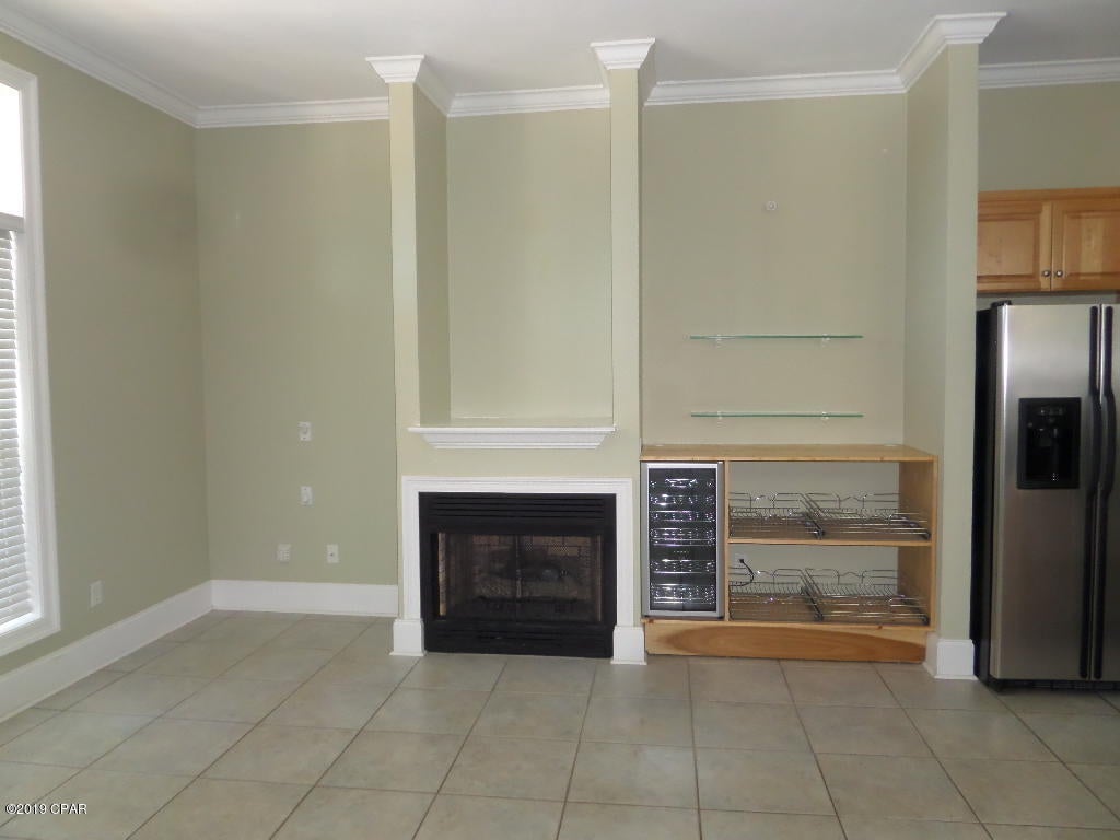 Holiday Beach Unit 16 - Residential Lease