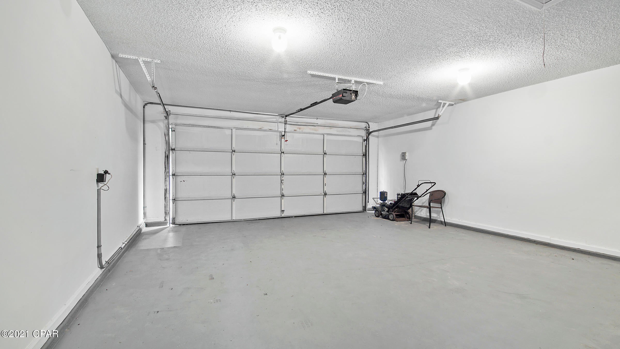 Belaire Estates U-6 - Residential