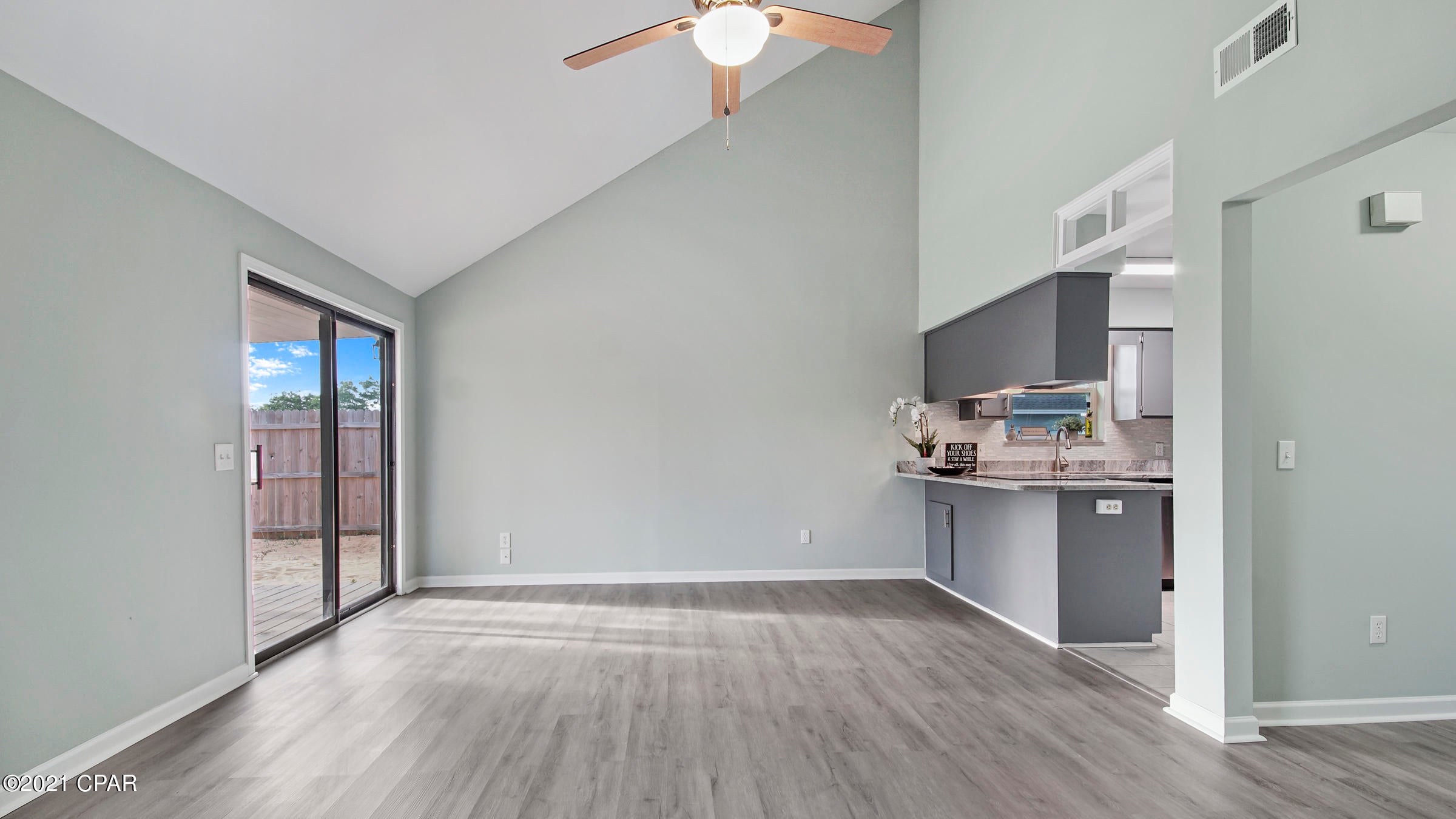 Belaire Estates U-6 - Residential