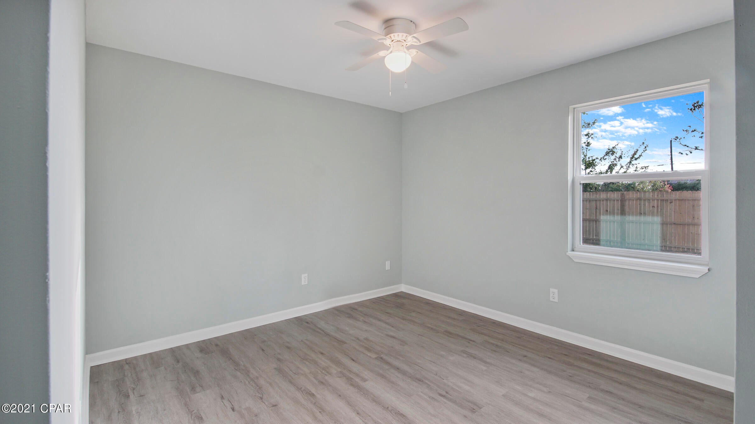 Belaire Estates U-6 - Residential