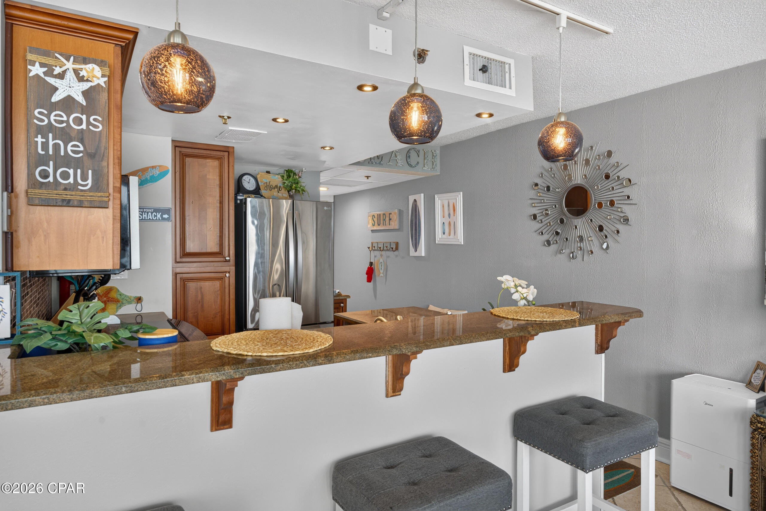 Sunbird Condo - Residential