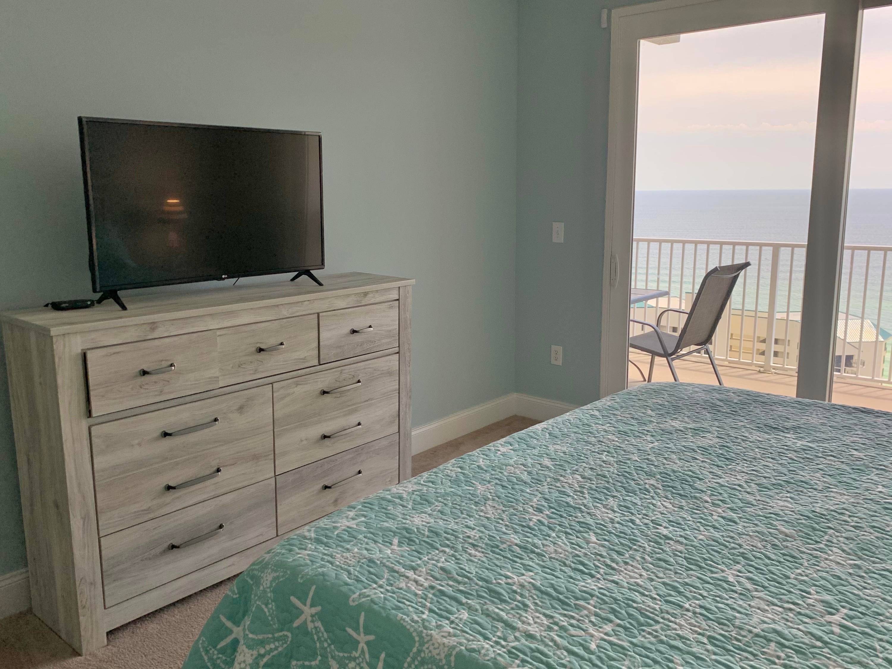 Laketown Wharf - Residential