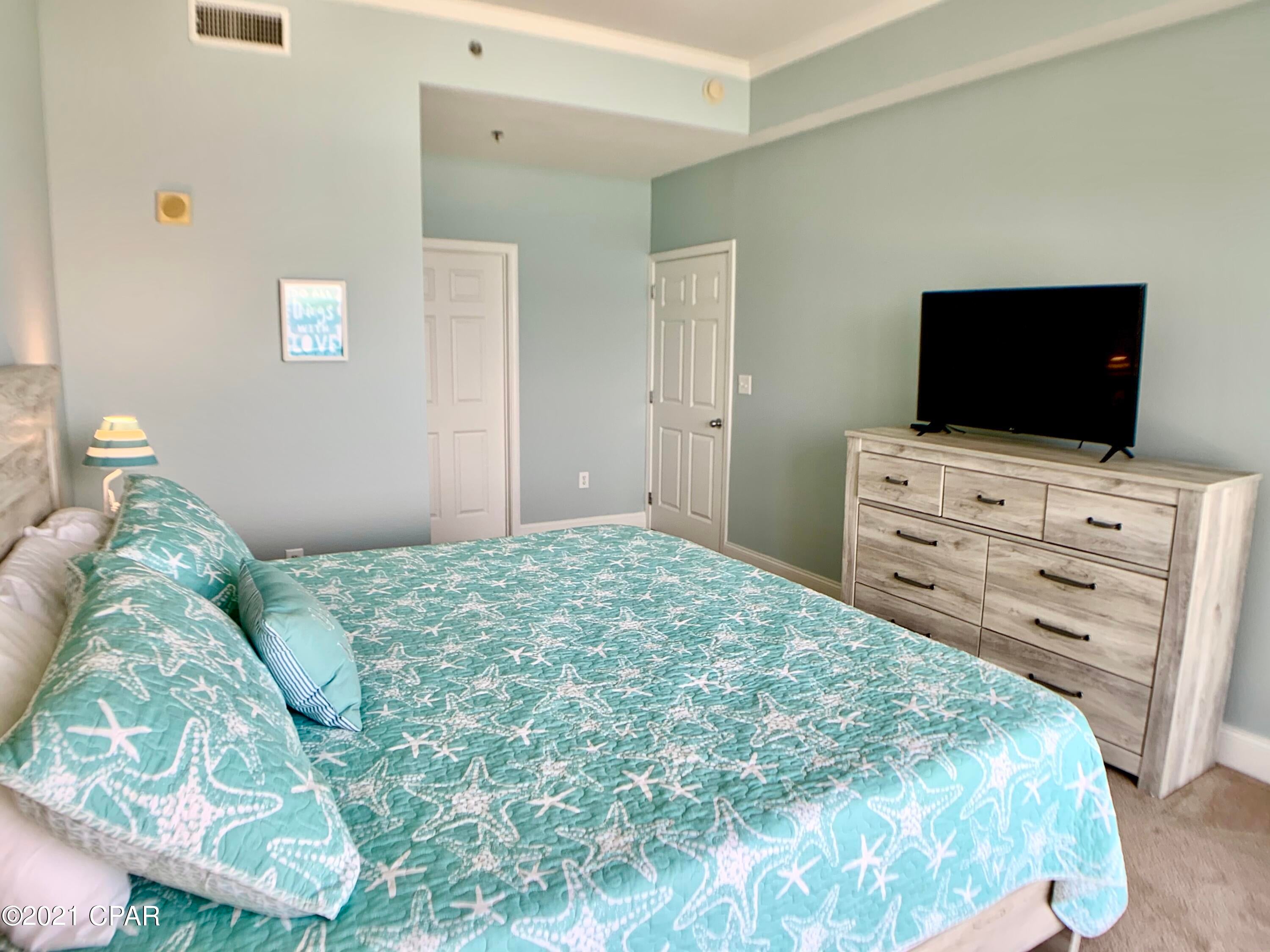 Laketown Wharf - Residential