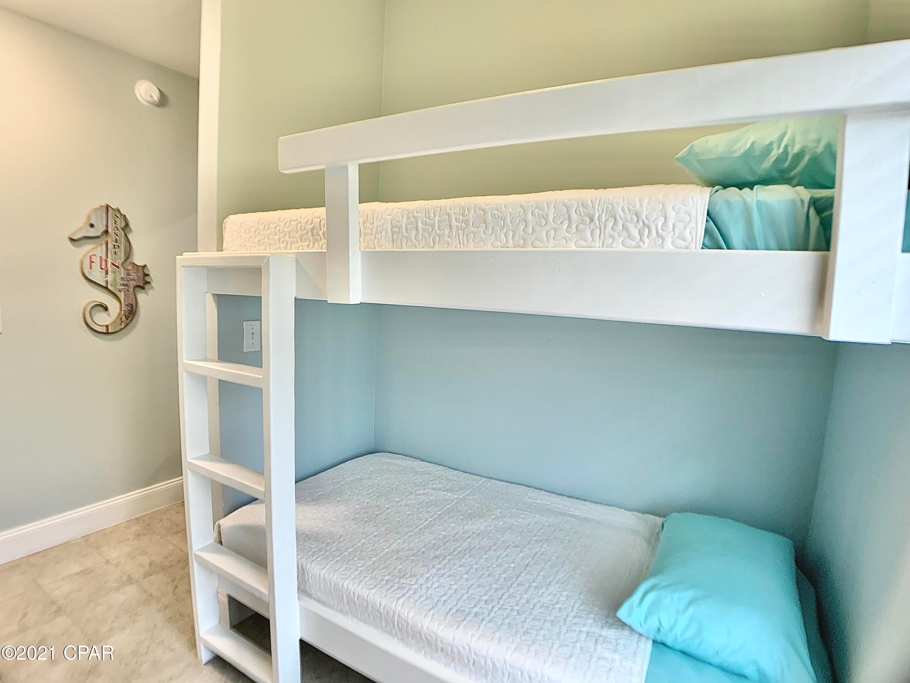 Laketown Wharf - Residential