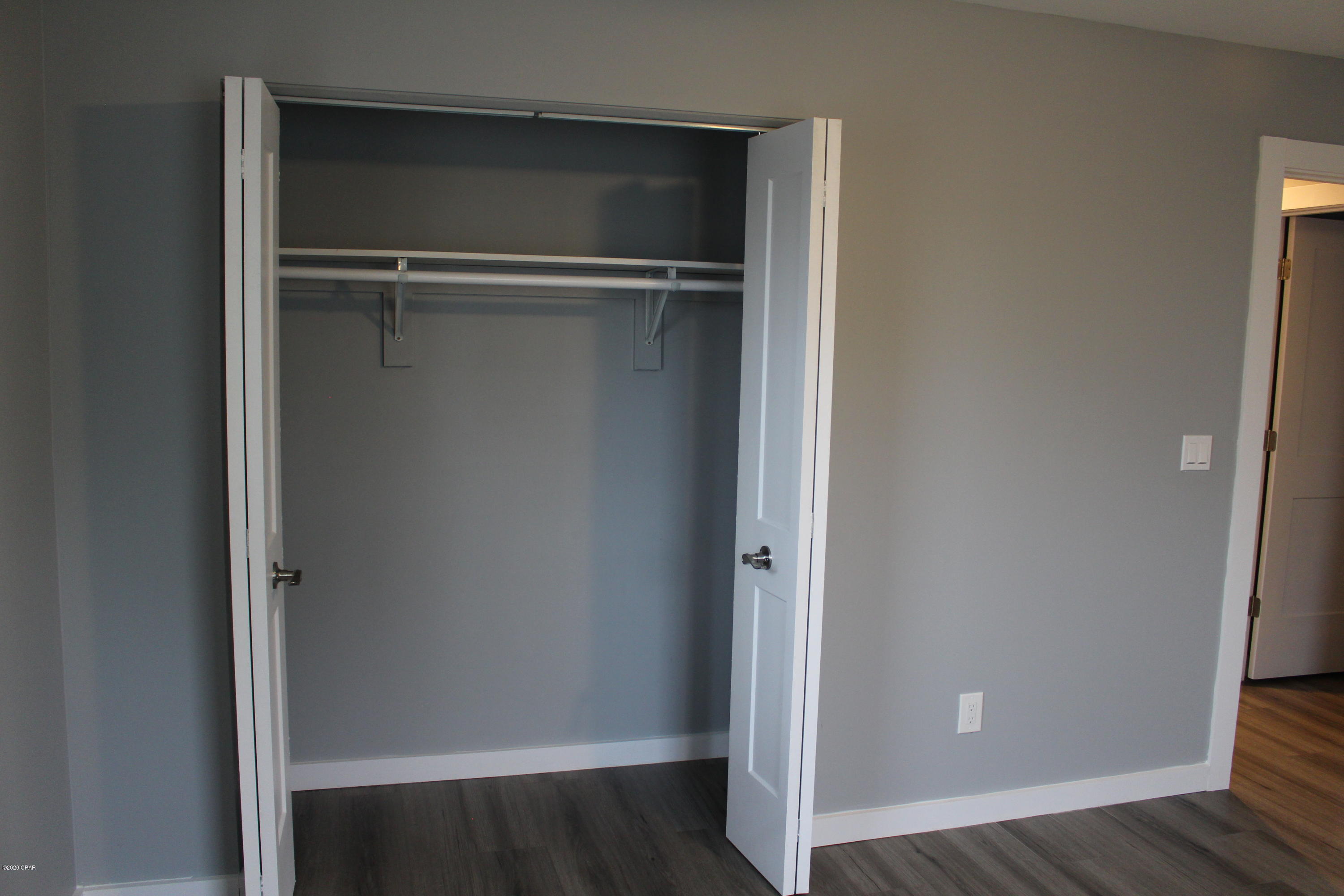 Shadow Bay Unit 1 - Residential Lease