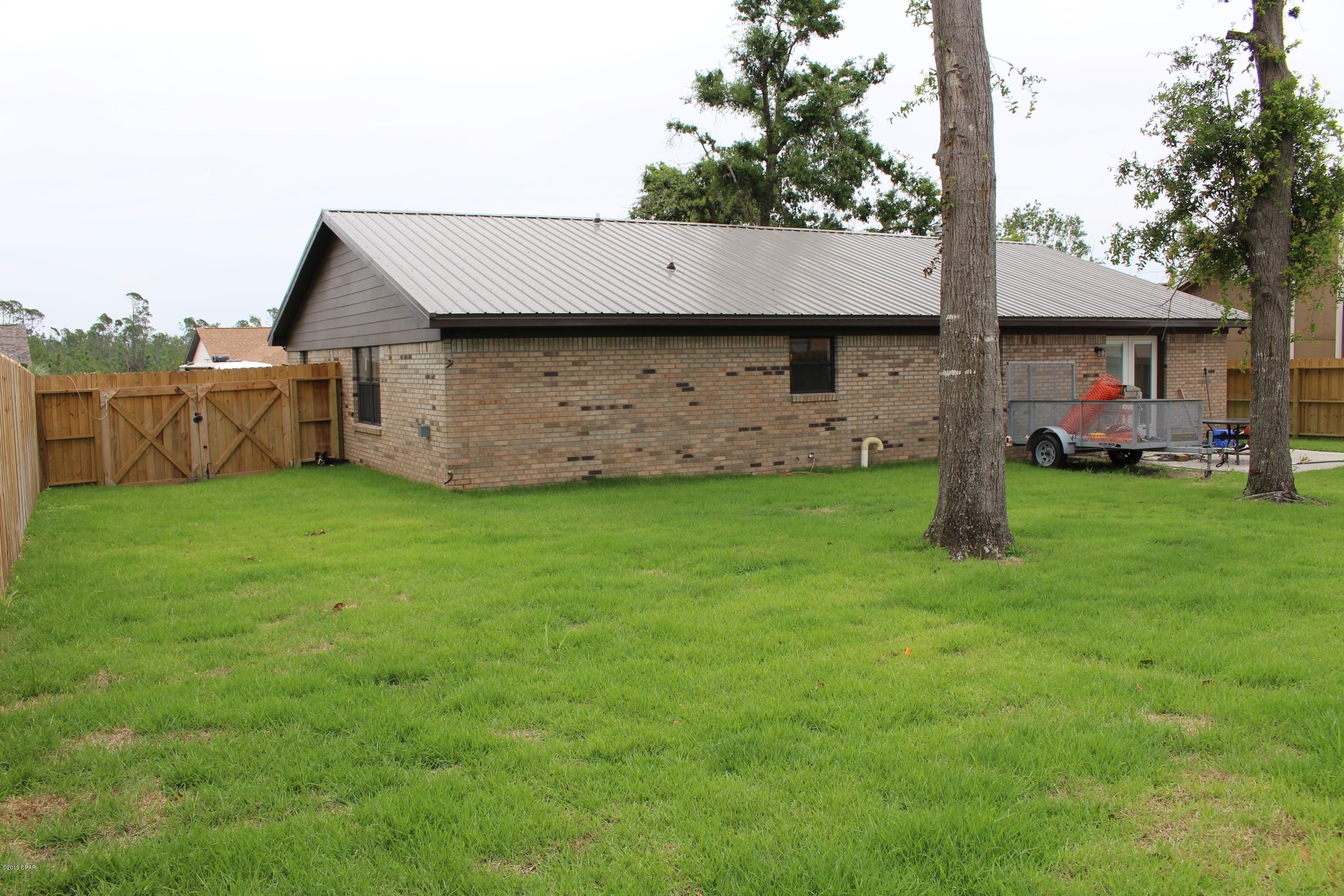 Shadow Bay Unit 1 - Residential Lease