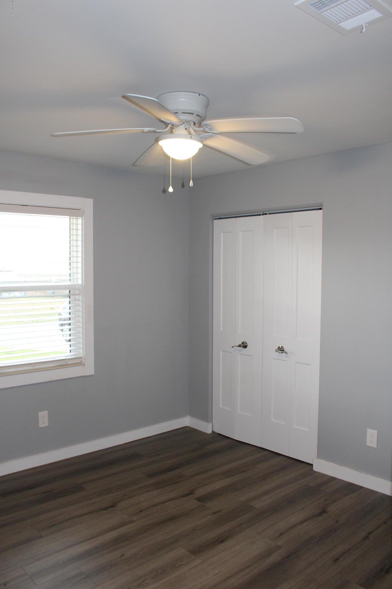 Shadow Bay Unit 1 - Residential Lease