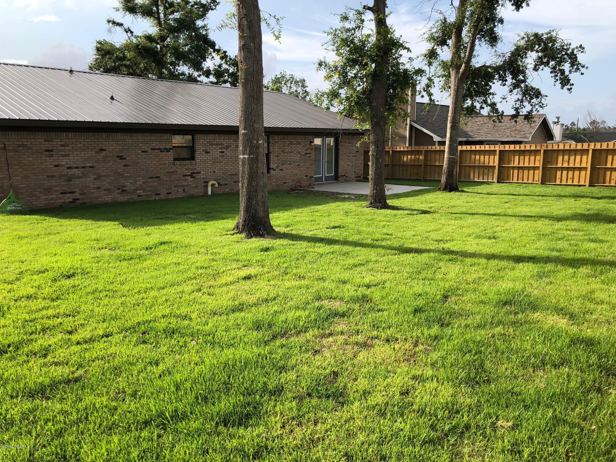 Shadow Bay Unit 1 - Residential Lease