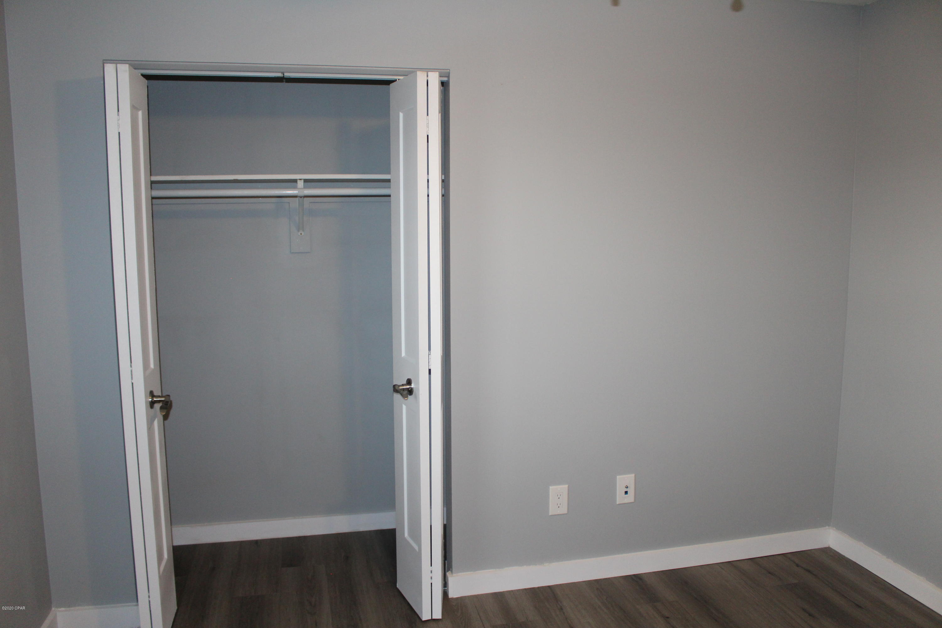 Shadow Bay Unit 1 - Residential Lease