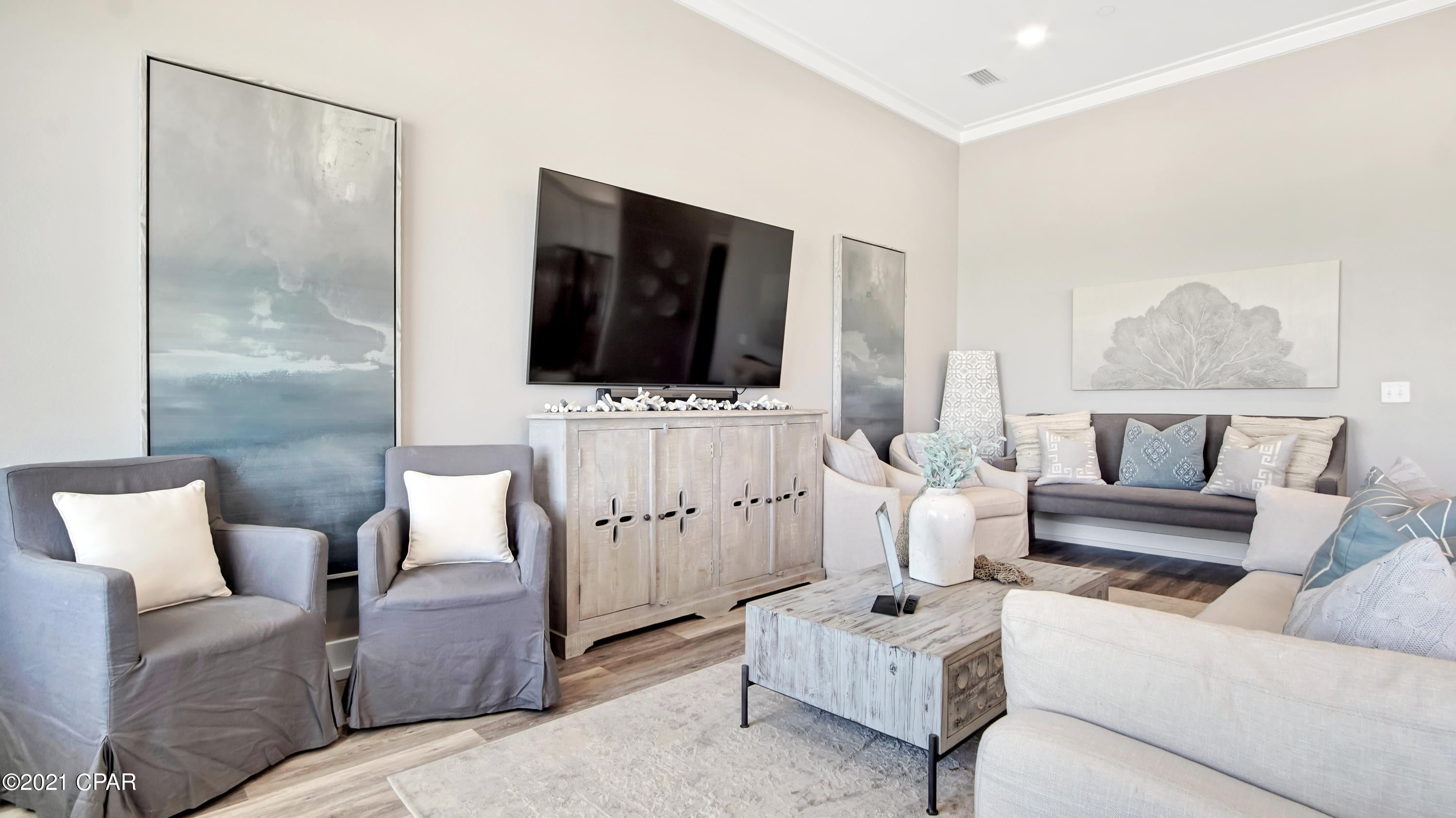 Bel Air - Residential