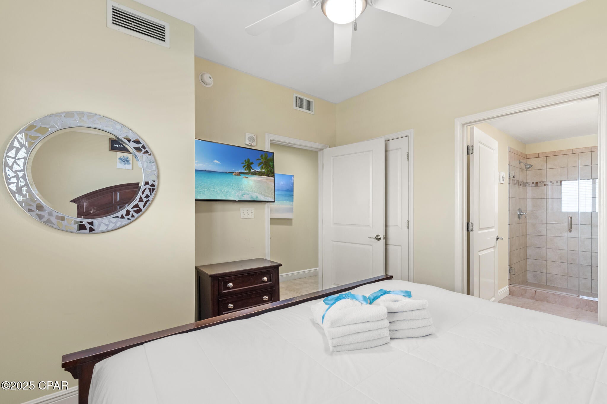 Sterling Breeze - Residential