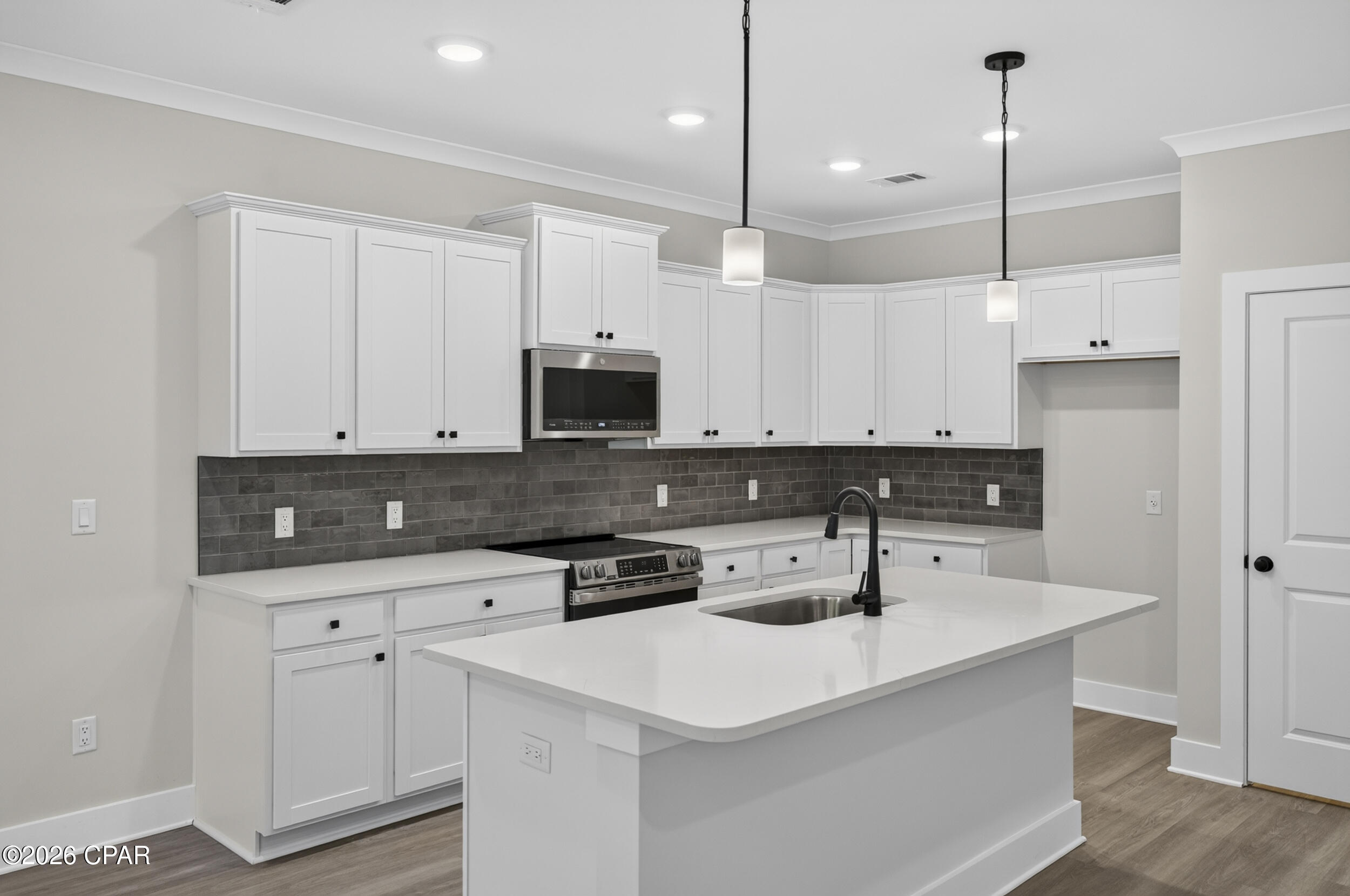 Colonial Landing - Residential