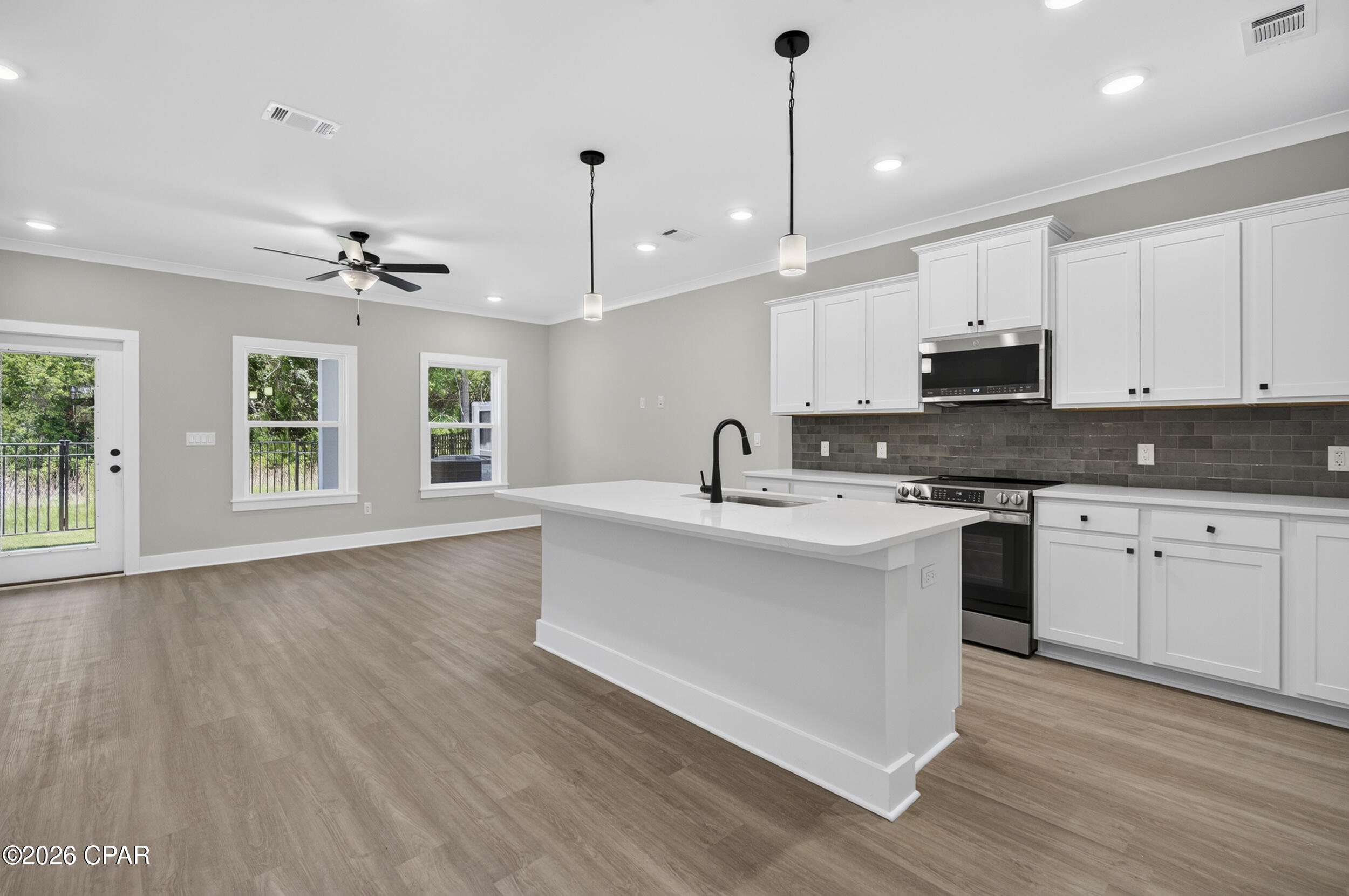Colonial Landing - Residential