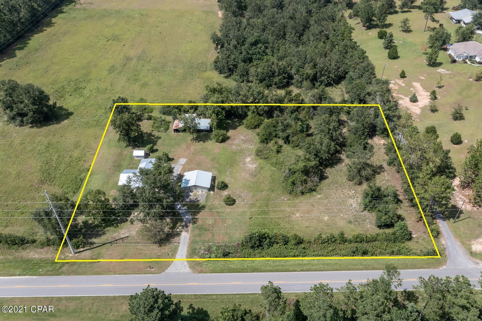 ATTENTION investors and all you DIYers out there...This 2-bedroom, 1 bath fixer upper is situated on 2.5 acres and could be transformed into your dream home or investment property! Home is located directly off Corbin Road just a short drive to Orange Hill Road and Hwy 231. Additional 15.5 adjoining acres is also available for purchase.