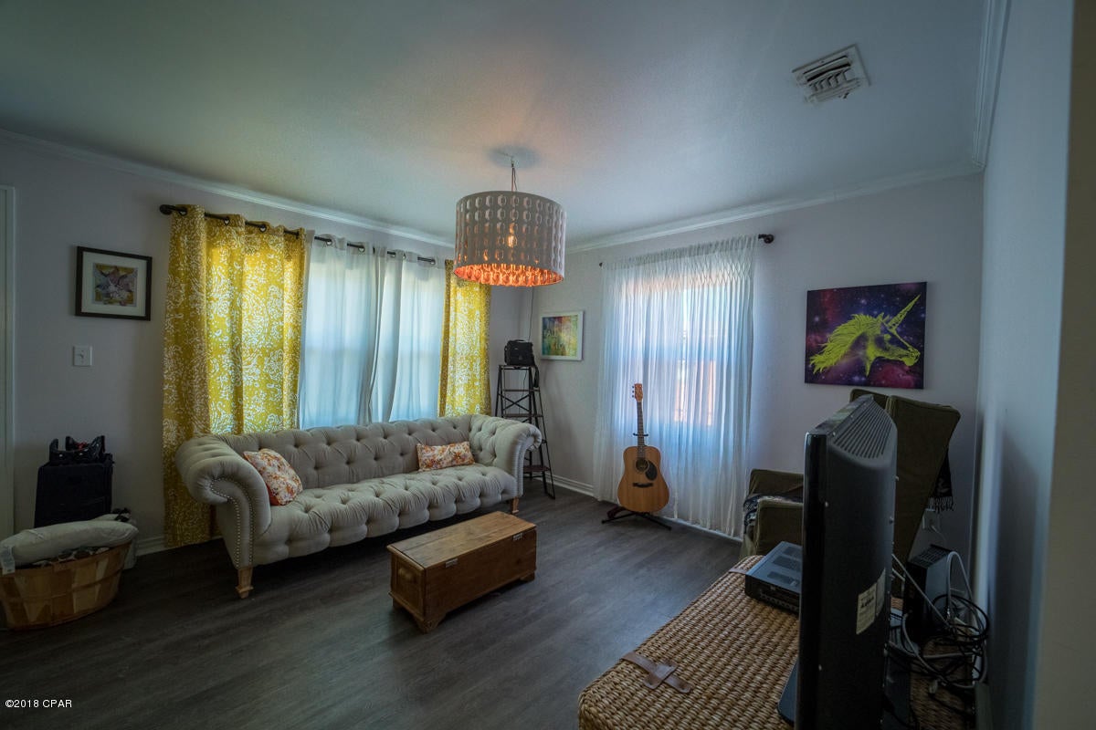 Lucas - Residential