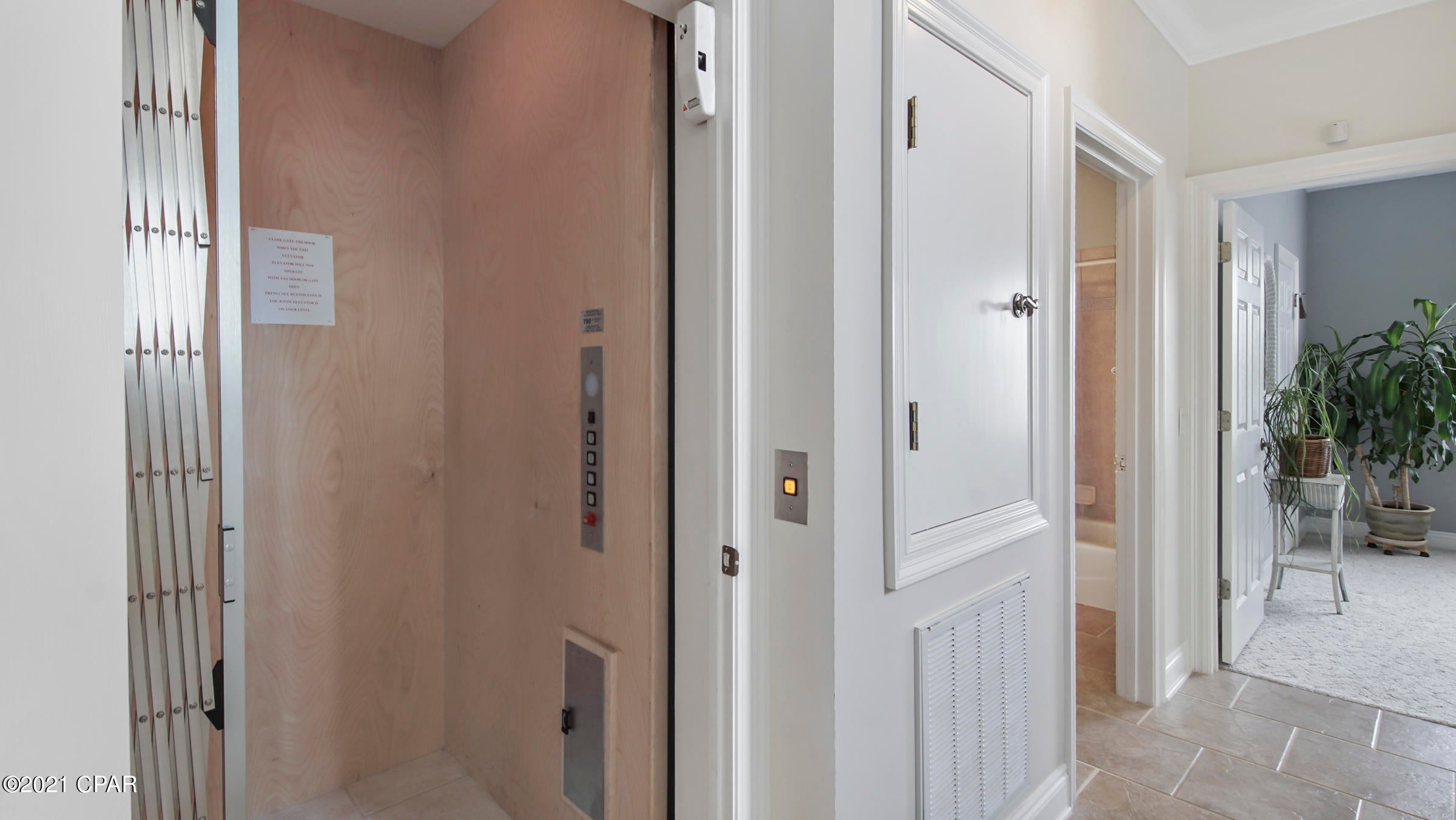 Riviera Beach 1st Add - Residential