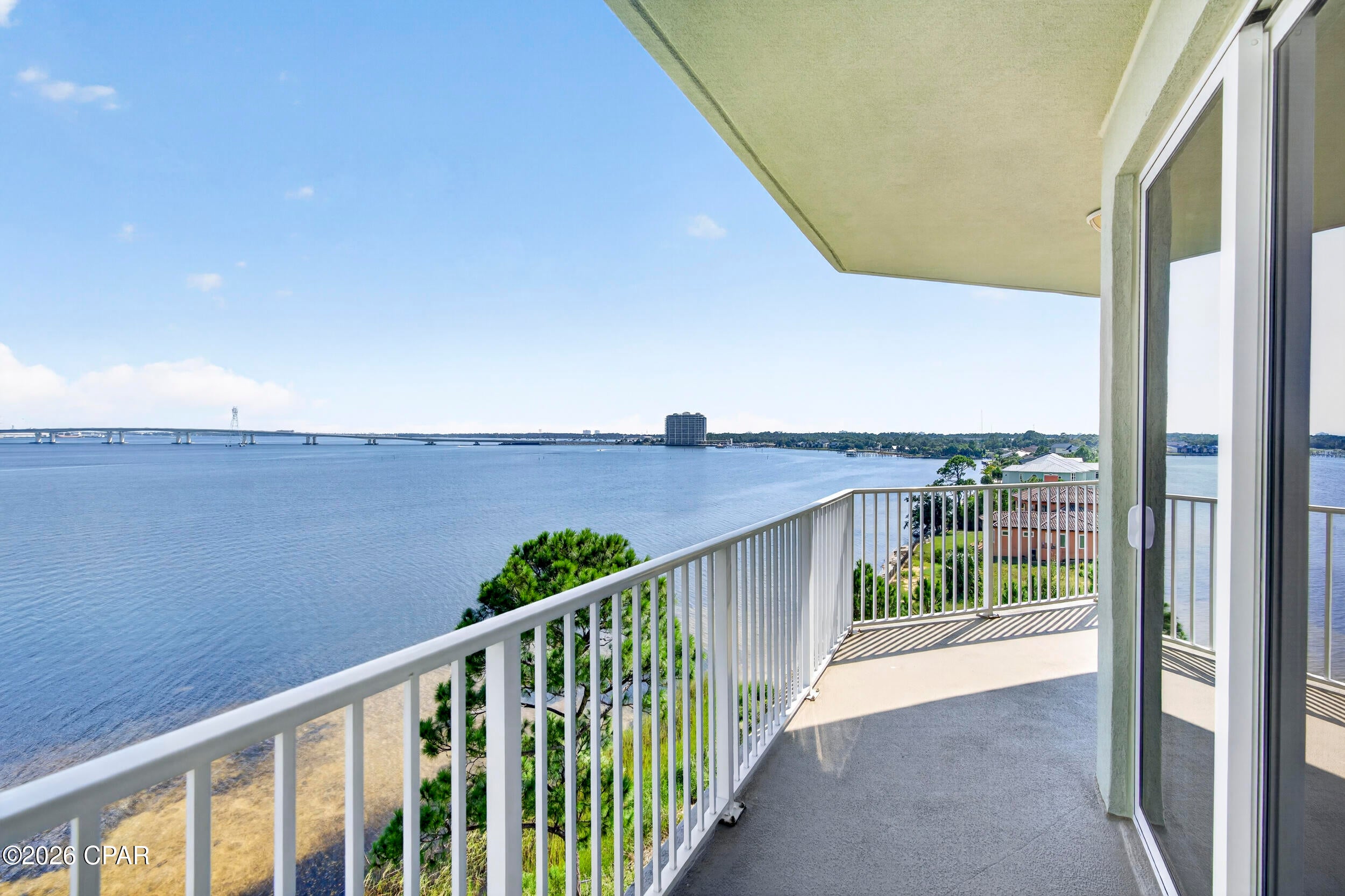 Hibiscus By The Bay - Residential