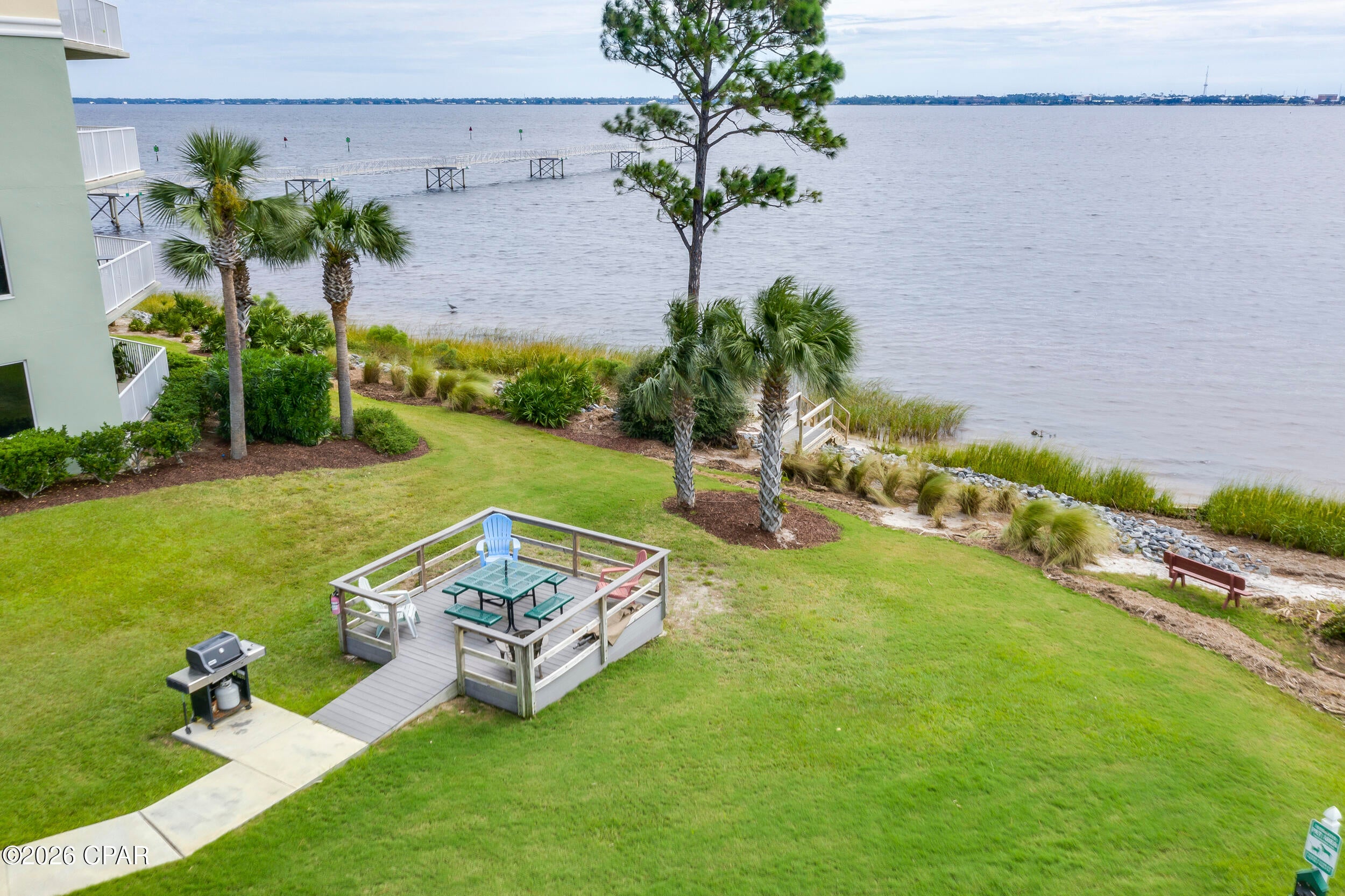 Hibiscus By The Bay - Residential
