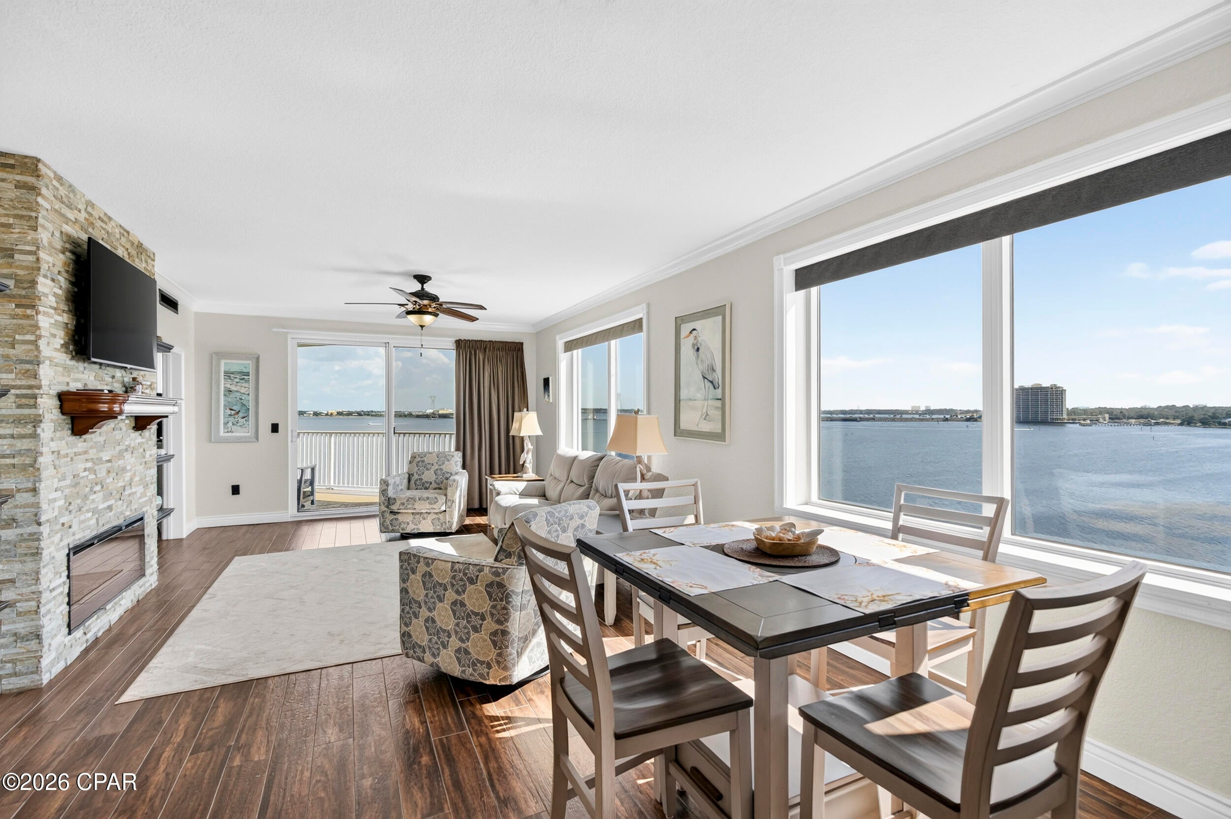 Hibiscus By The Bay - Residential