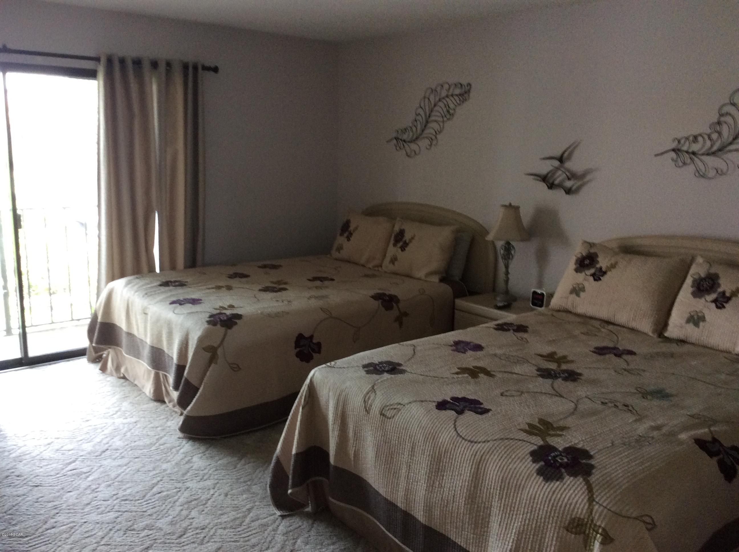 Forest Hills Tennis Villas - Residential