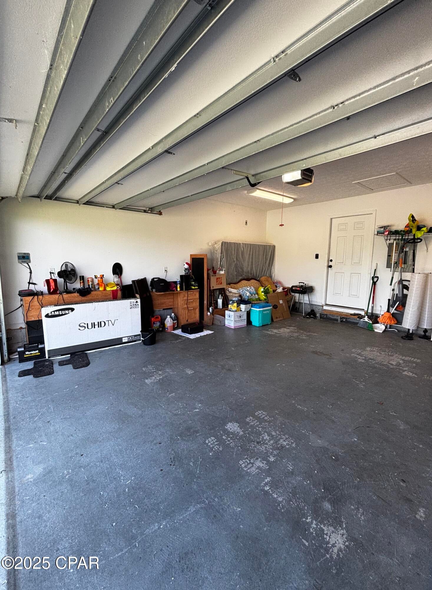 Rolling Hills - Residential Lease