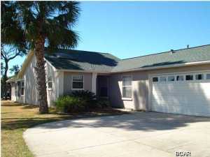 Gated community, on a pond, cul-de-sac, what more could you ask for? This home is in Harbour Towne and not only will you love the layout, you'll also love the location. Inside you'll find a split-bedroom floor plan, skylights in the kitchen along with a work island, and a huge Florida Room overlooking a pretty pond. The community club house is literally just one block away complete with pool and tennis court and there is another pool in the complex not too far away. Rent includes garbage, lawn maintenance, recreational facilities and basic cable. You'll feel safe behind the gates of this community and you're kids can ride their bikes and scooters all around the cul-de-sac. What a great place for a family! All info is approx and must be verified by Buyers if important.