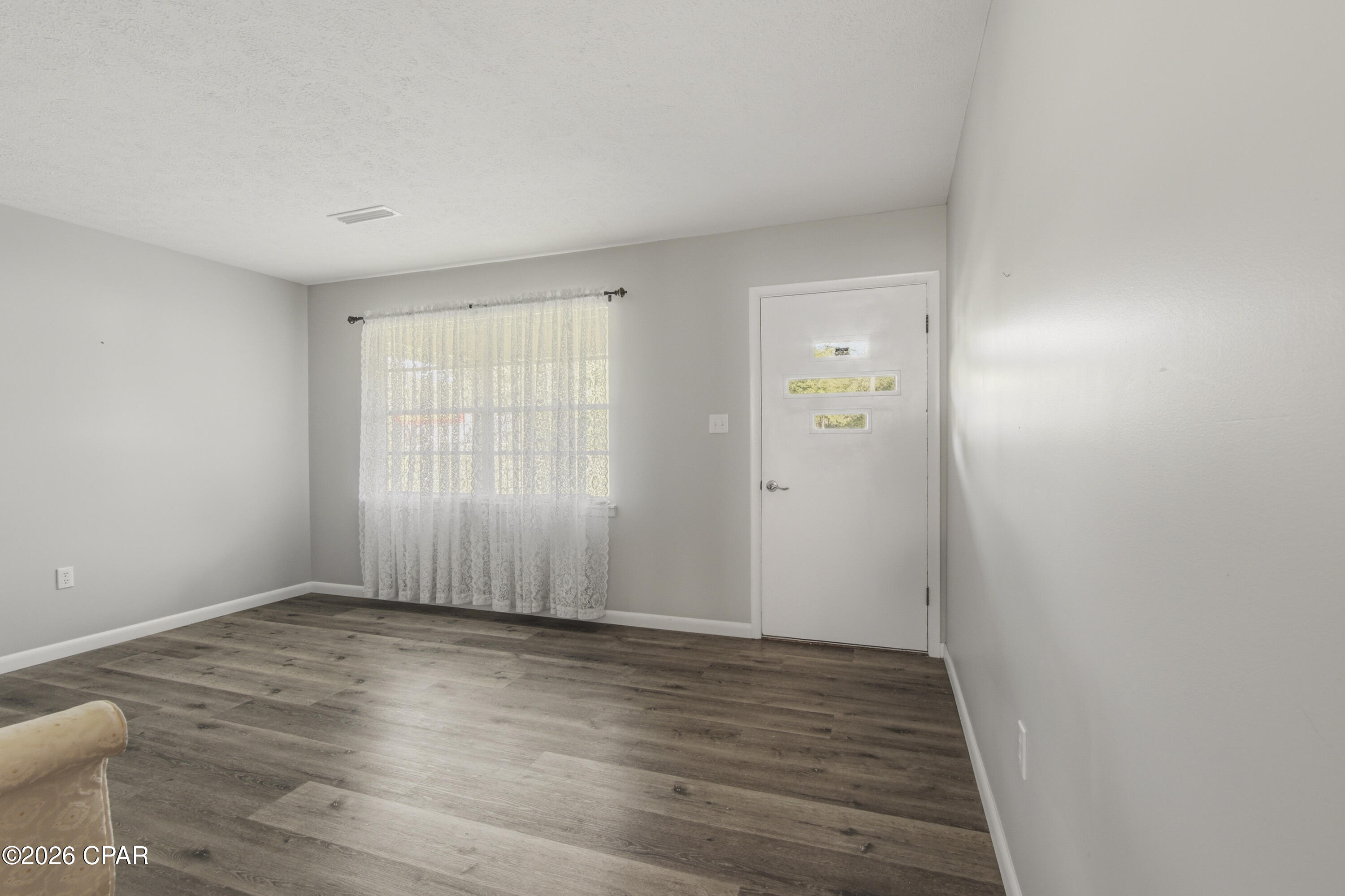 [No Recorded Subdiv] - Commercial Sale
