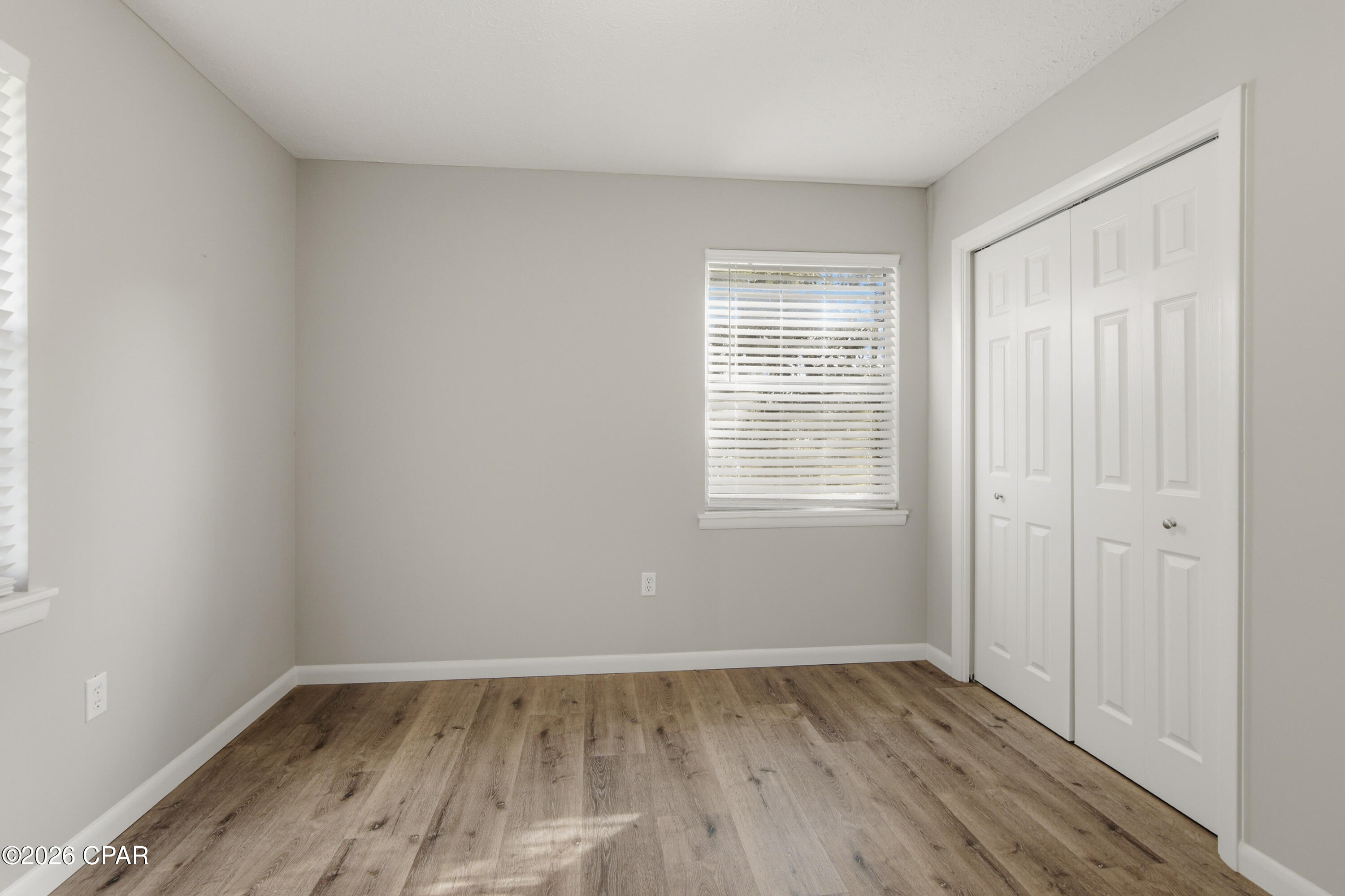 [No Recorded Subdiv] - Commercial Sale