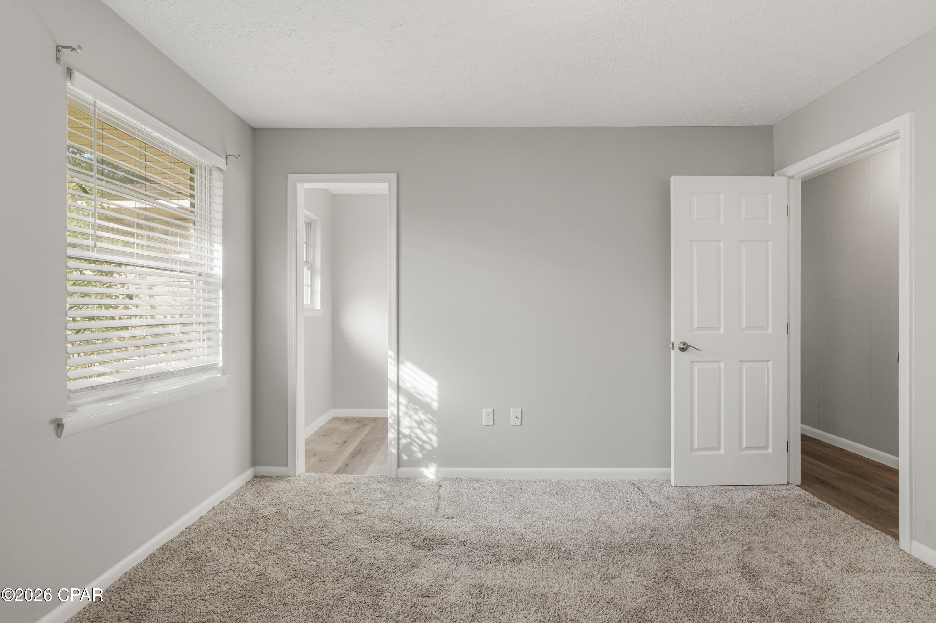 [No Recorded Subdiv] - Commercial Sale