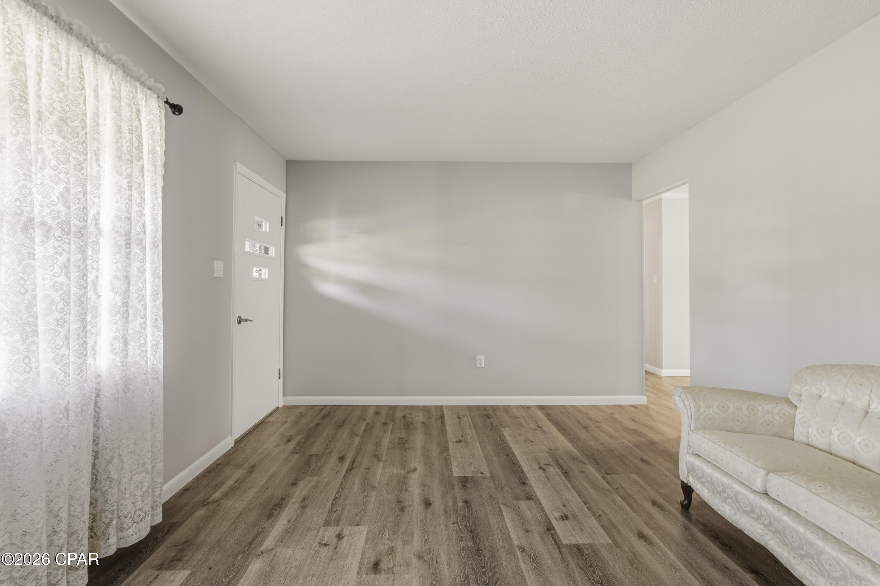 [No Recorded Subdiv] - Commercial Sale