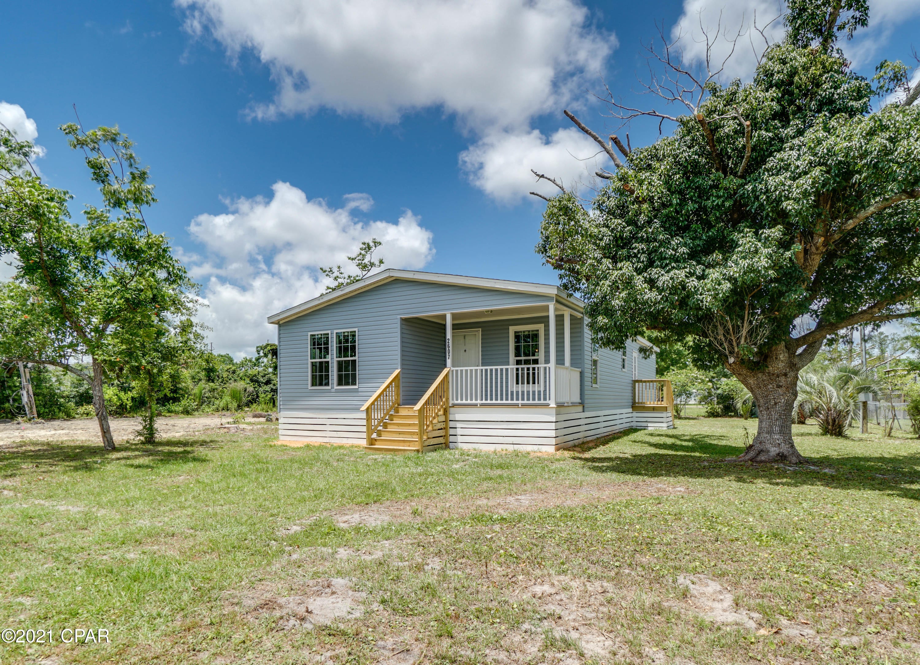 Here's your opportunity to own a brand new home! Roads surrounding this location are being repaved this fall. This is a brand new cottage style home in a central location. This never been lived in before is a 2021 home. Double wide with oversize kitchen with island and tile backsplash. LVP flooring throughout with carpet in the bedrooms. Trey ceiling in living room. Front bedroom can be used as bonus room, play room, or office. Master bedroom with master onsuite with double vanity, walk in closet. 



Fenced in lot