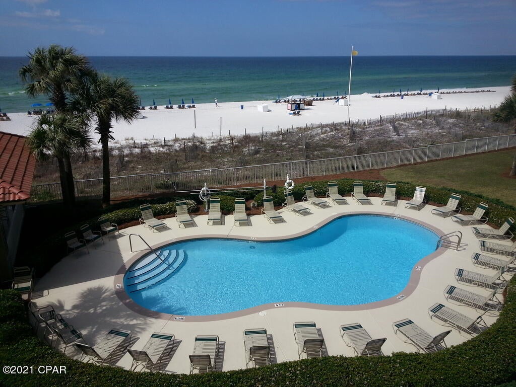 2Br/2Ba Low floor unit with a great view of the 

Gulf of Mexico, pool area and Gazebo.  1,427 square feet, large kitchen, Master bedroom and bath with with awesome view of the beach and the guest Br accommodates 2 queen sized beds and on suite bathroom. 2Br/2Ba with exceptional low floor view of the Gulf Of Mexico, Gazebo. This unit is being sold furnished with the exception of a few personal items, The washer and dryer ($2,000) is new