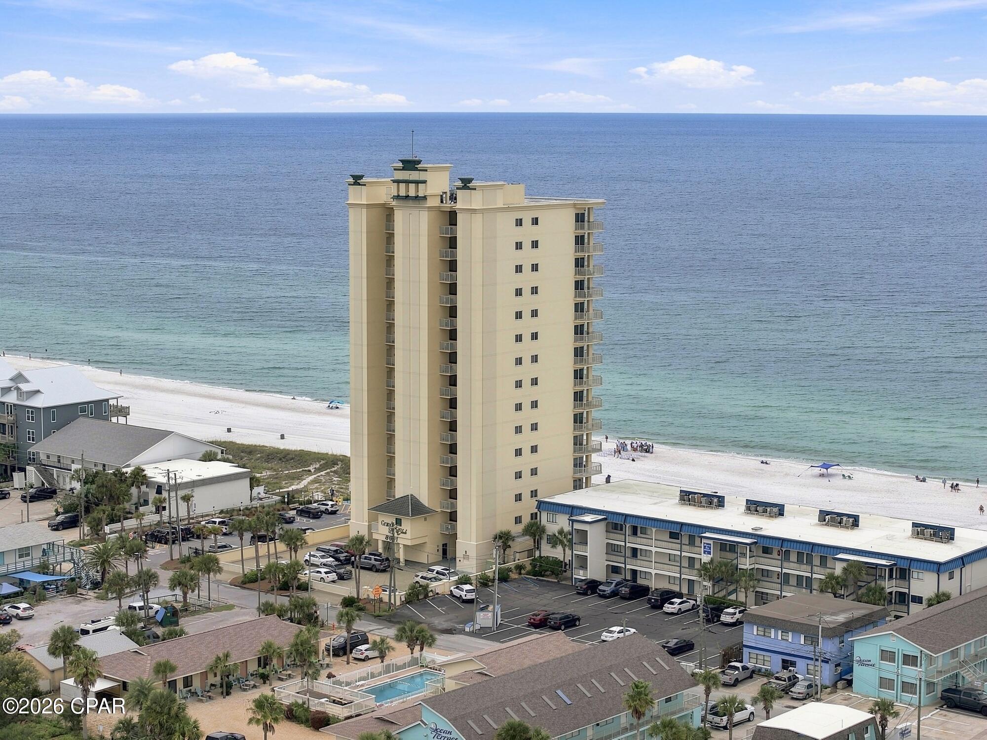 Grande Surf Club Condo - Residential