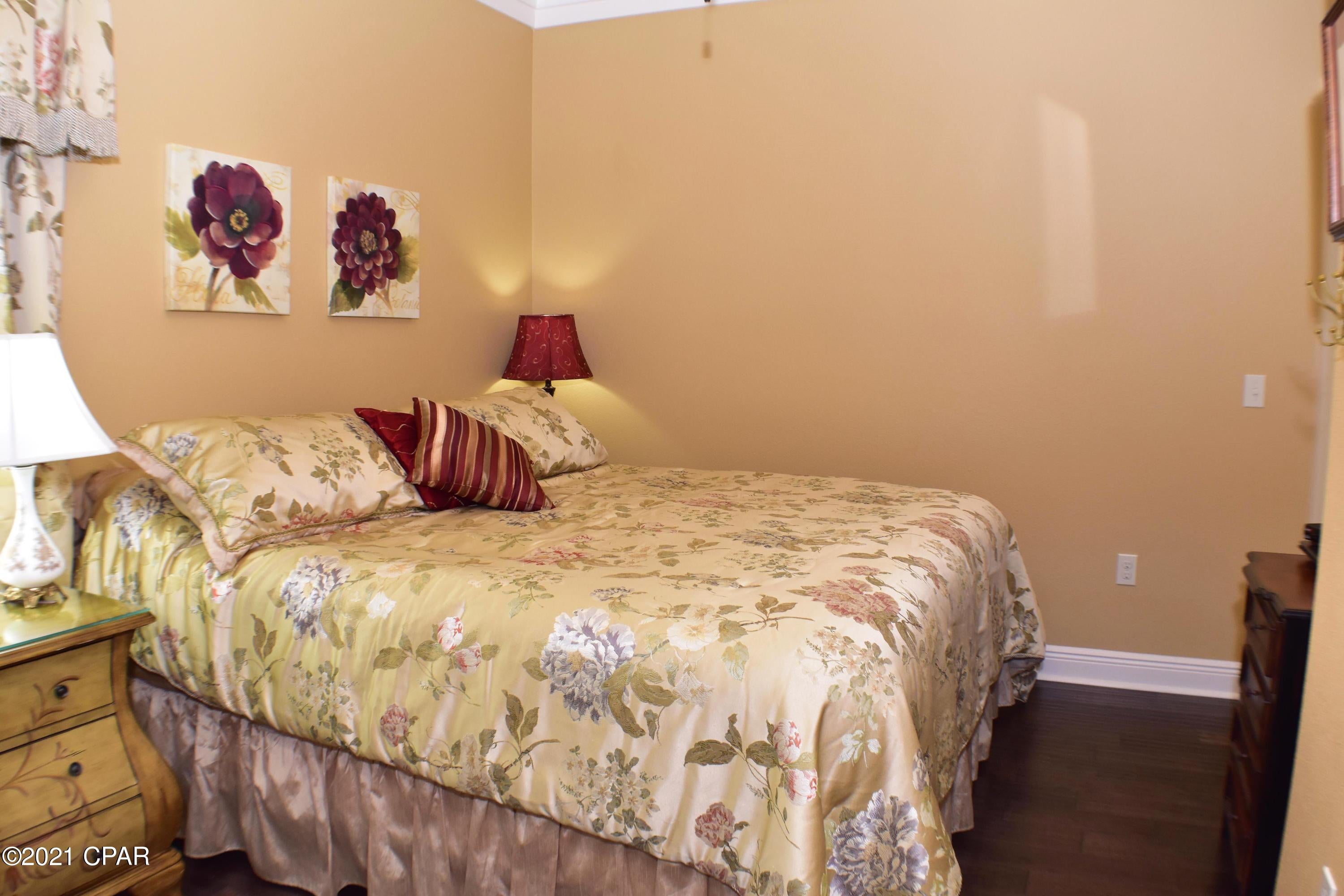 Sunny Hills Unit 8 - Residential